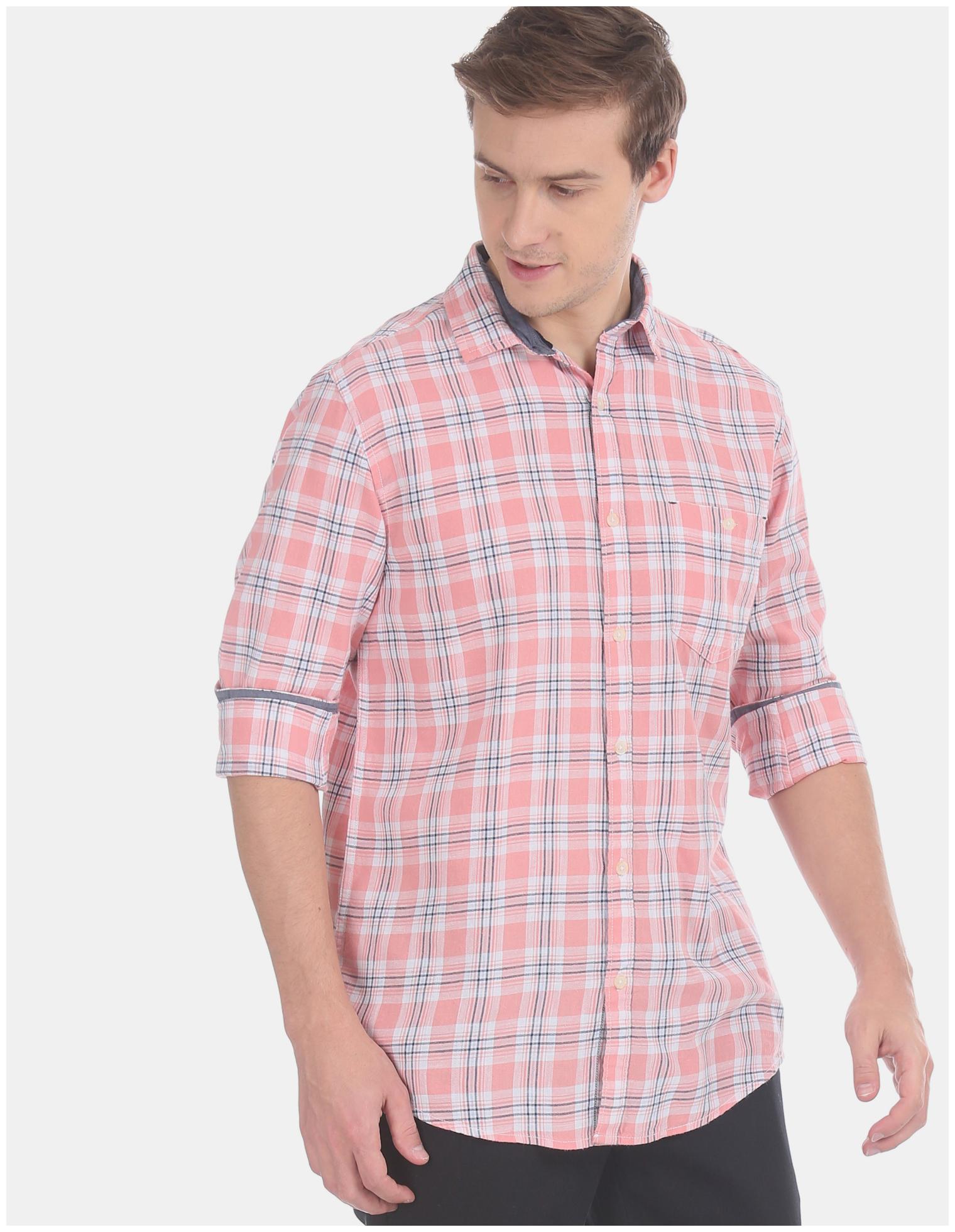 

CHEROKEE Men Pink Checked Regular Fit Casual Shirt