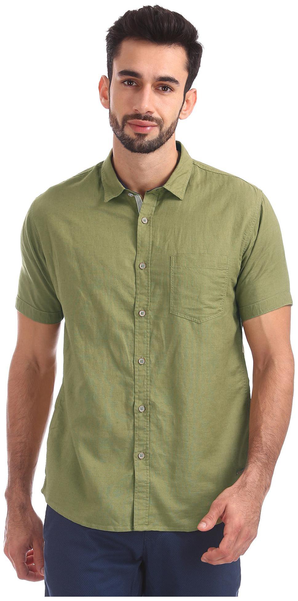 

CHEROKEE Men Green Solid Regular Fit Casual Shirt