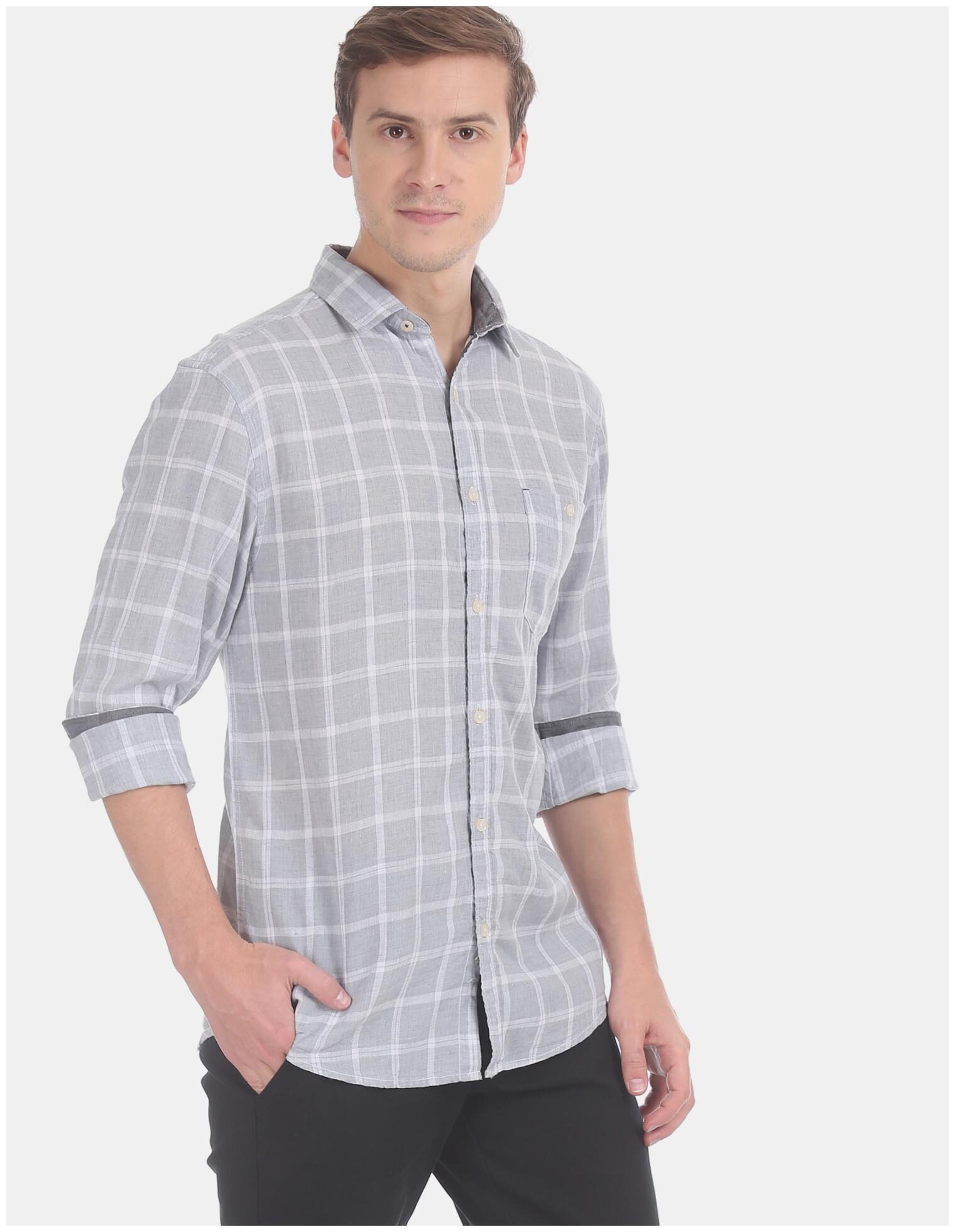 

CHEROKEE Men Grey Checked Regular Fit Casual Shirt