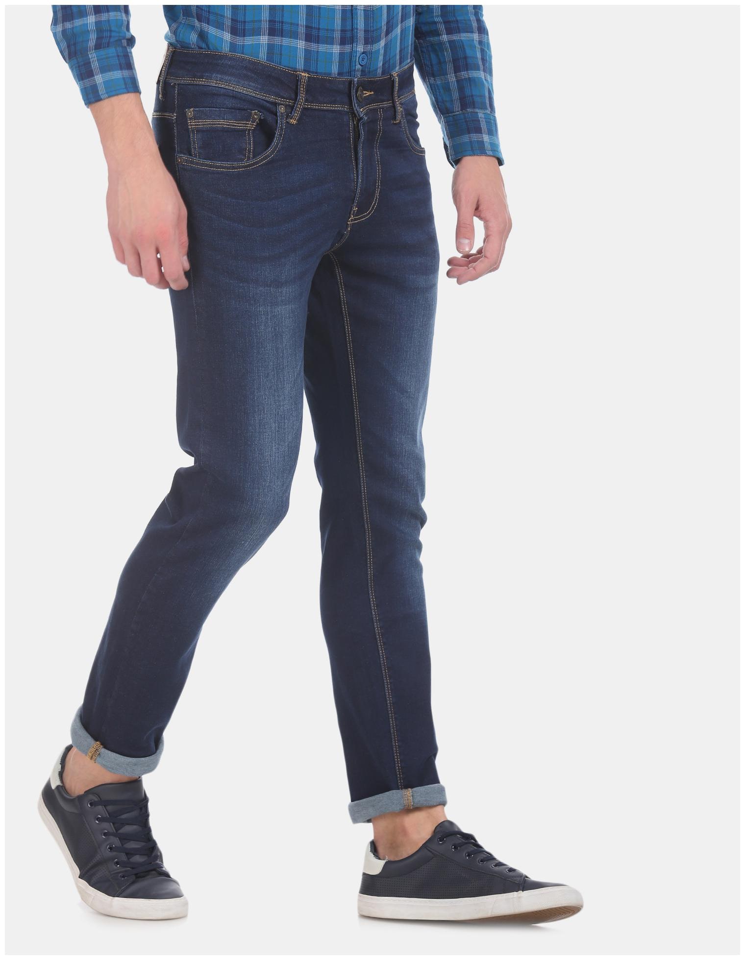 

CHEROKEE Men Blue Slim Fit Jeans