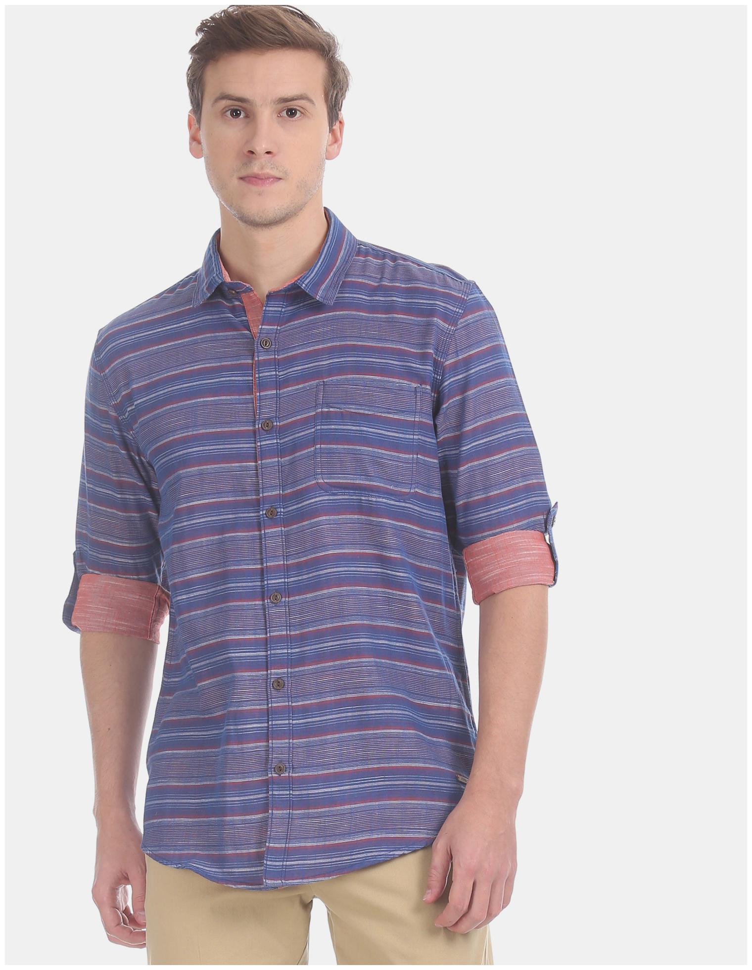 

CHEROKEE Men Blue Vertical Stripes Regular Fit Casual Shirt