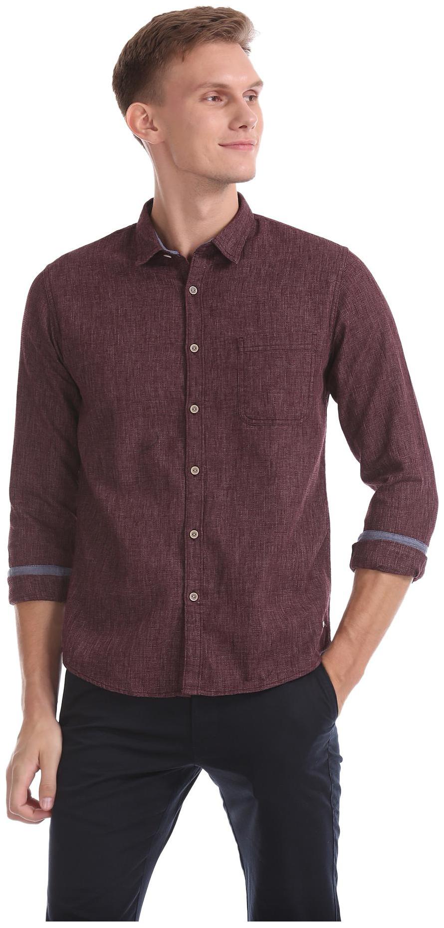 

CHEROKEE Men Red Weaved Regular Fit Casual Shirt