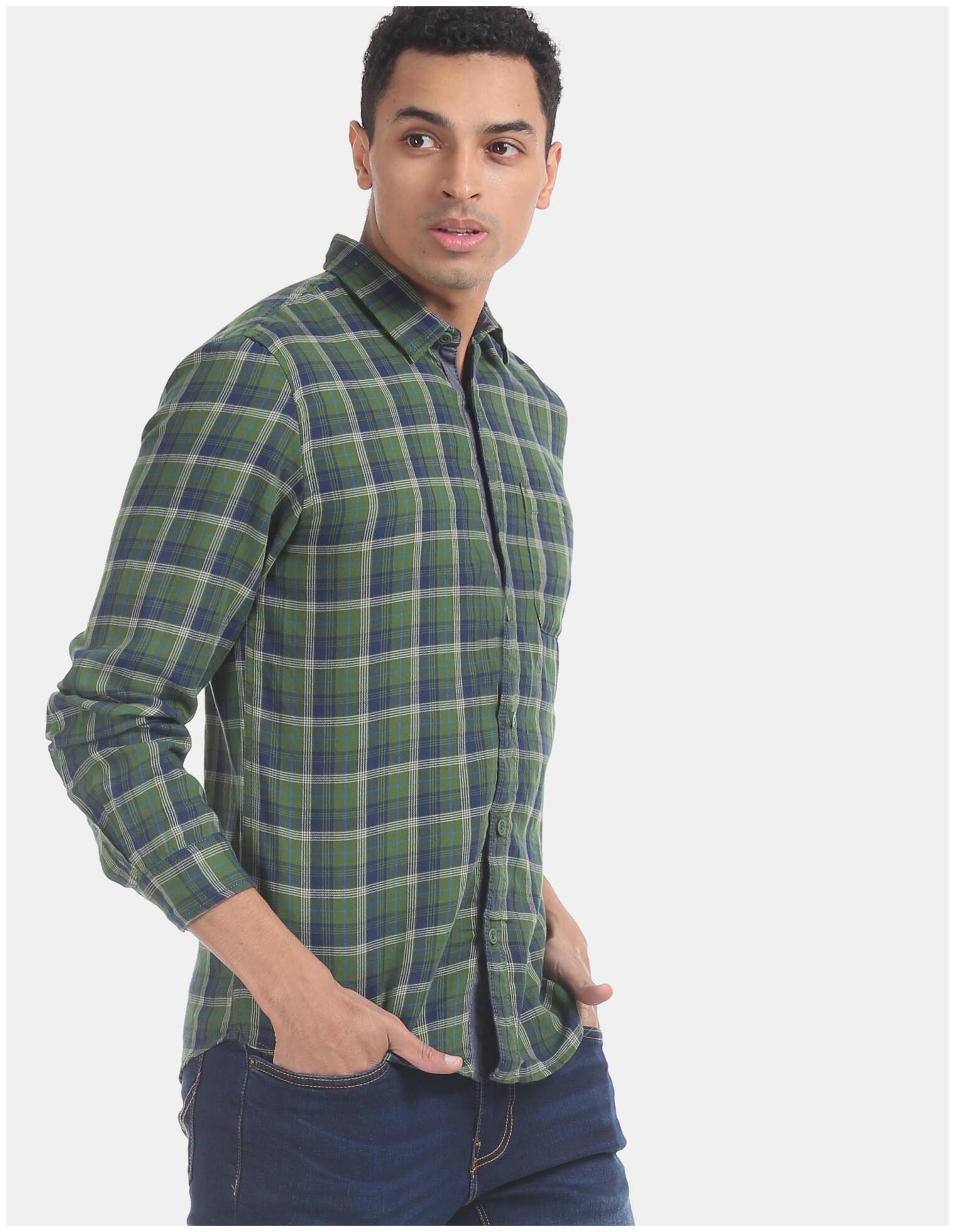 

CHEROKEE Men Green Checked Regular Fit Casual Shirt