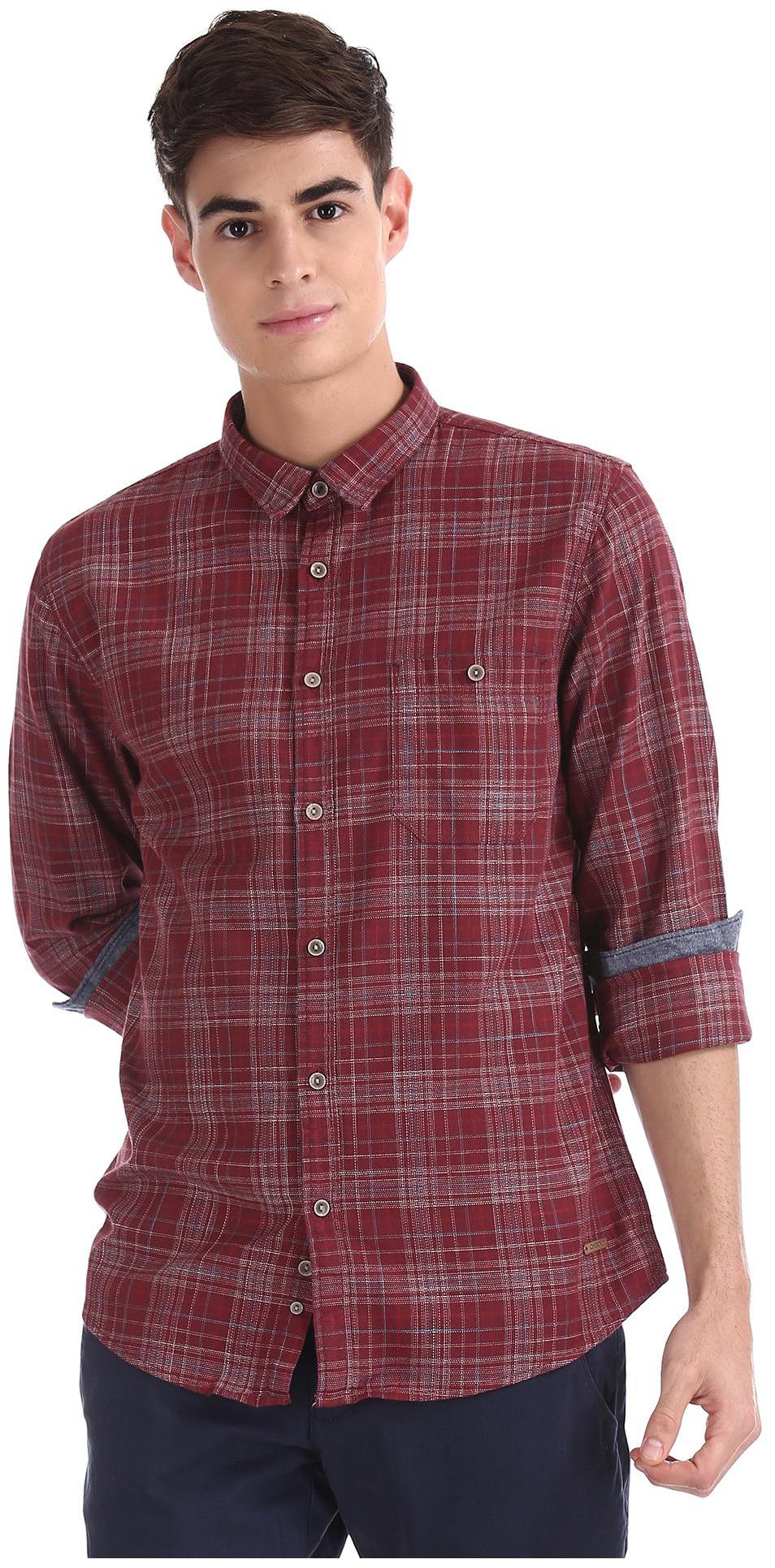

CHEROKEE Men Red Checked Regular Fit Casual Shirt
