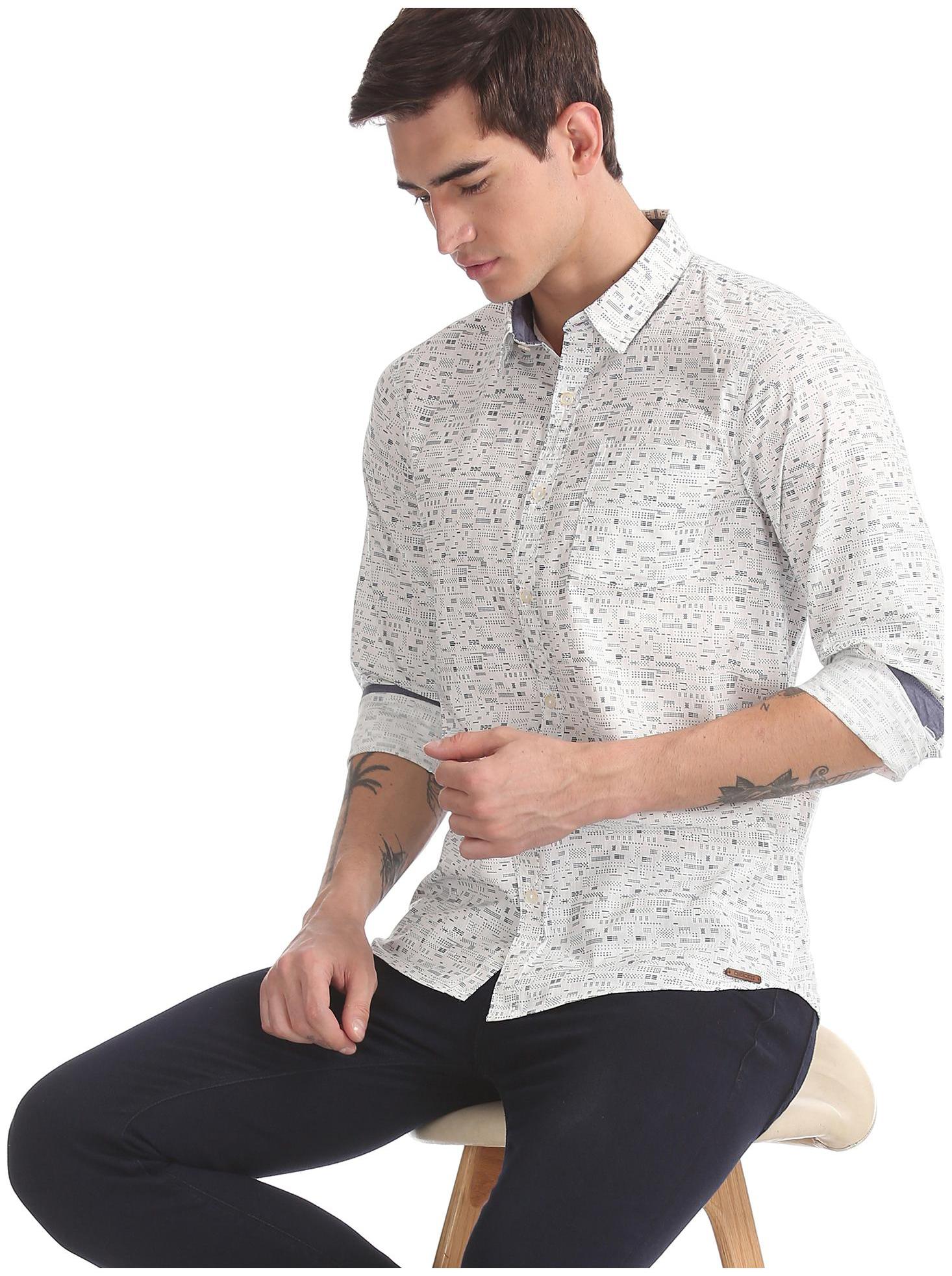

CHEROKEE Men White Printed Regular Fit Casual Shirt