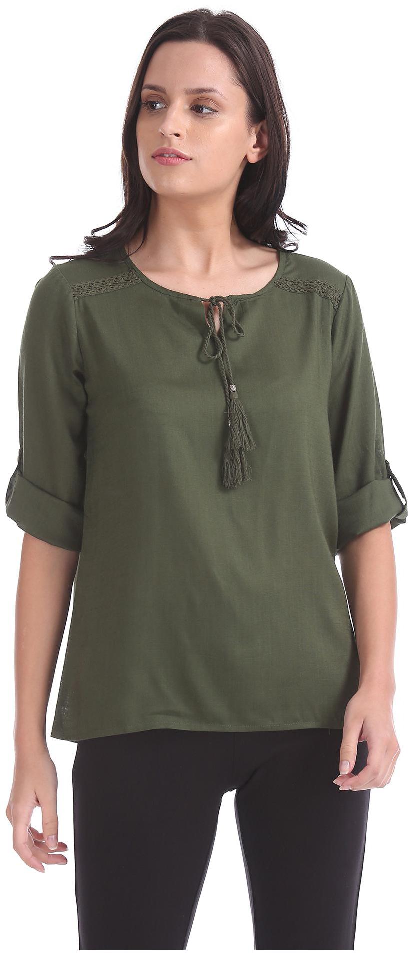 

CHEROKEE Women Solid Regular top - Green