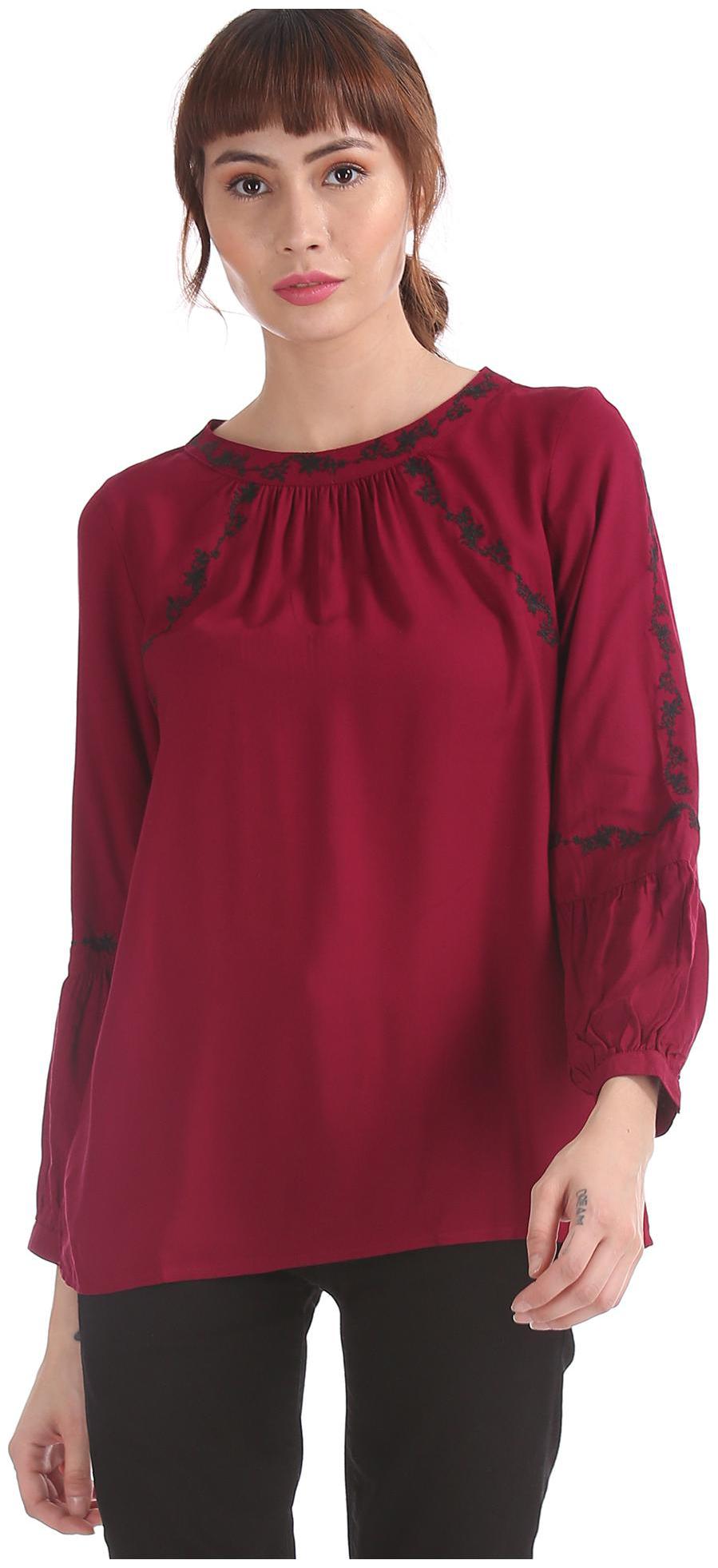 

CHEROKEE Women Embroidered Regular top - Red