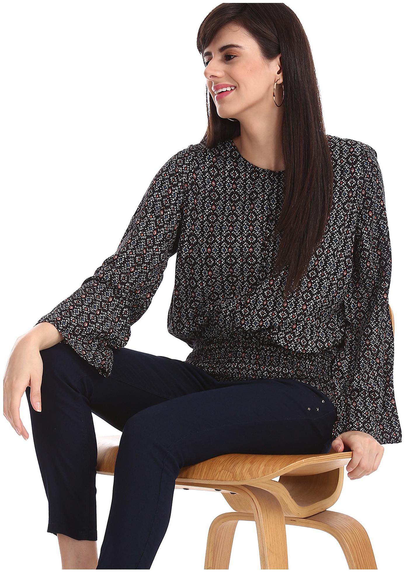 

CHEROKEE Women Printed Regular top - Black