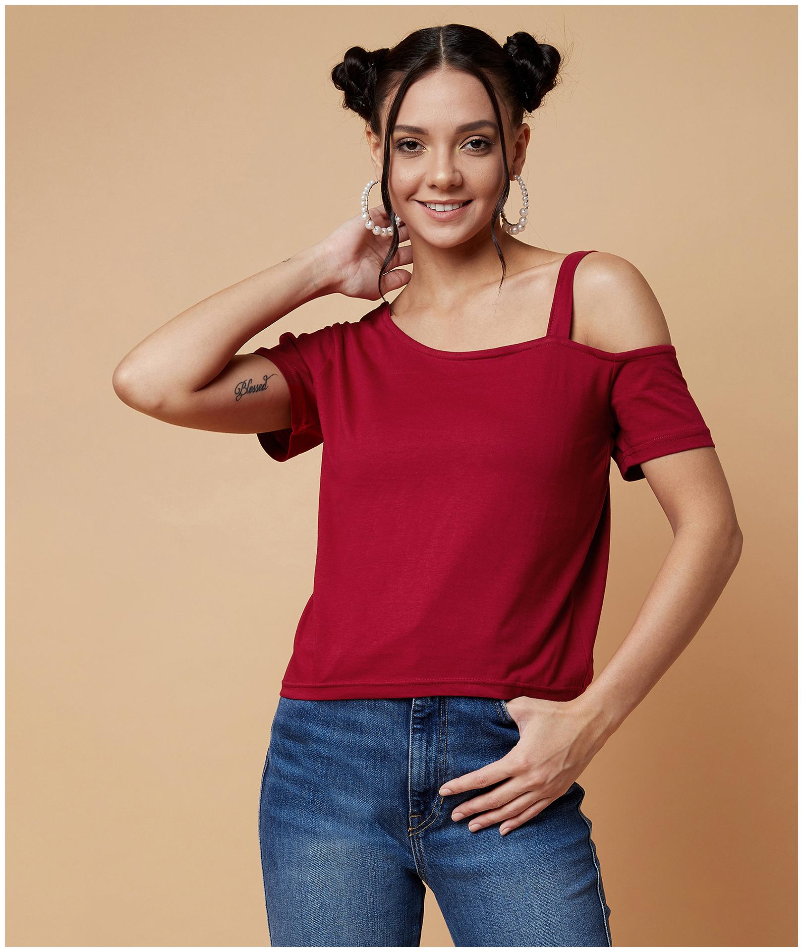 

Chimpaaanzee Women Solid Regular top - Maroon