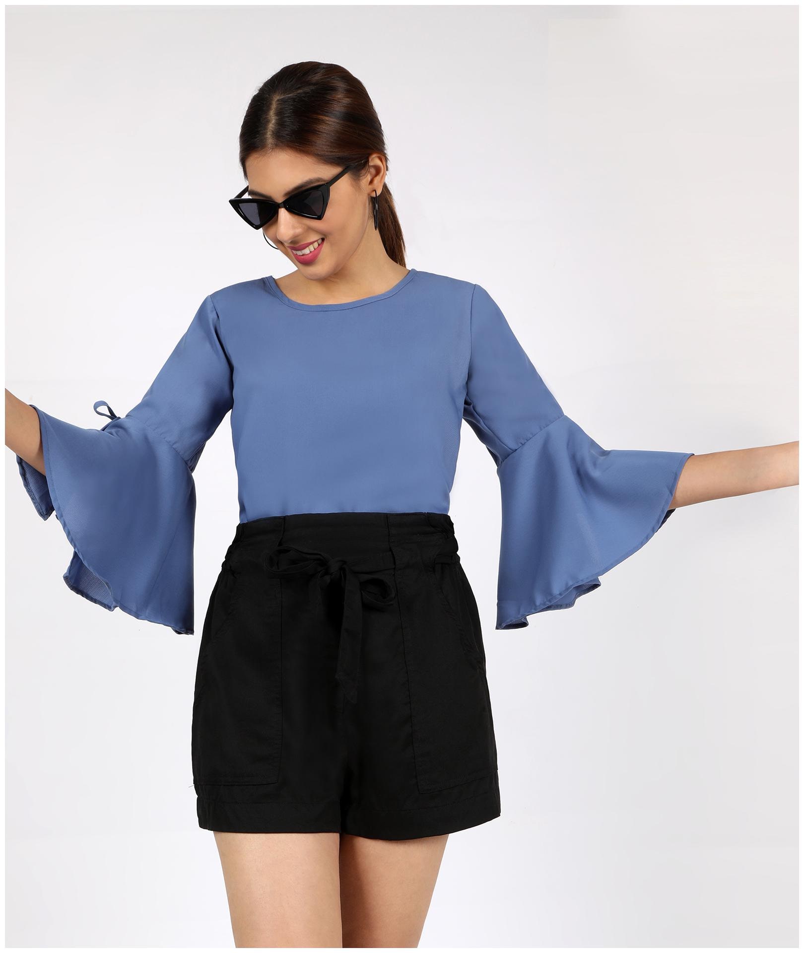 

Chimpaaanzee Women Blue Solid Top