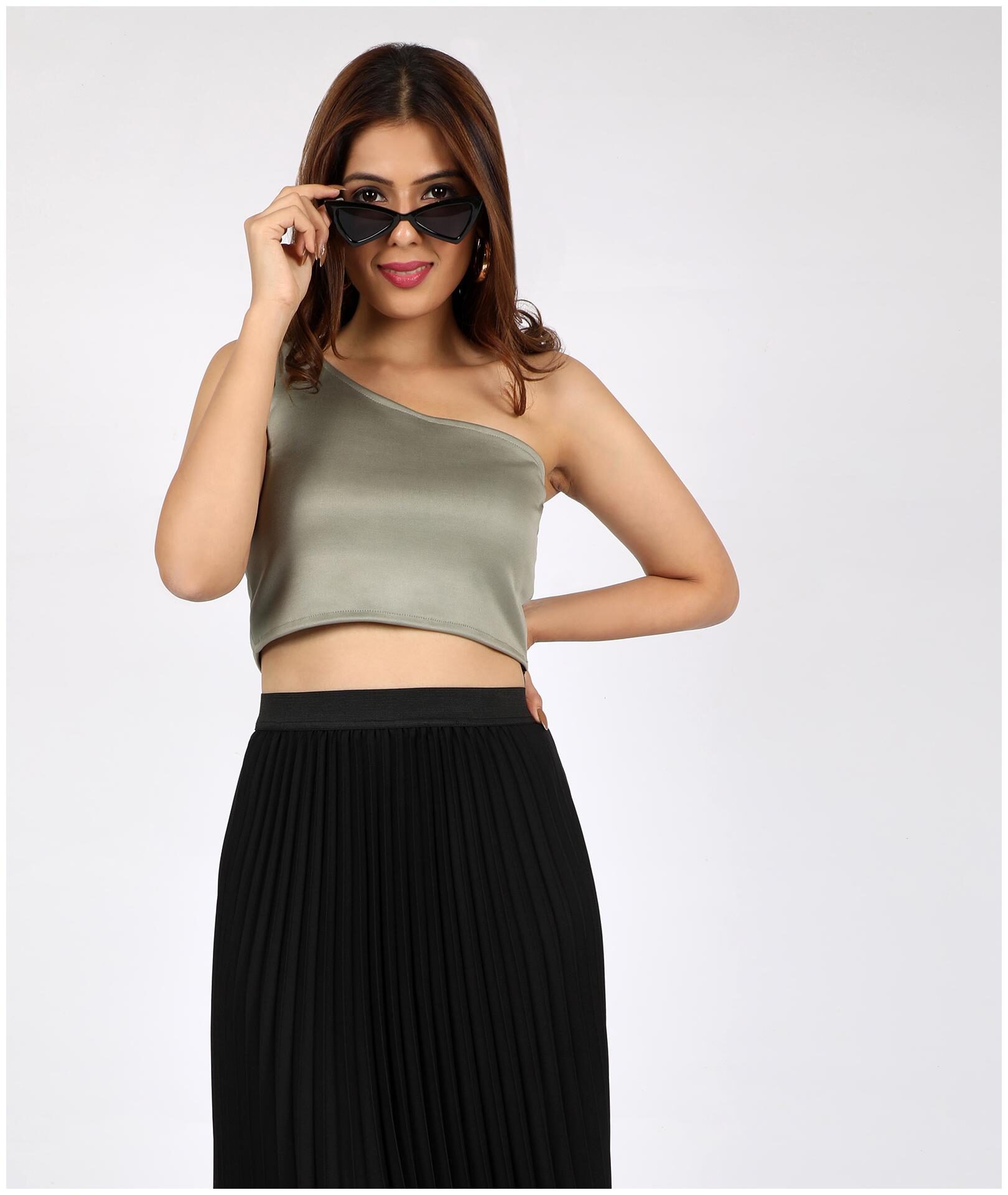 

Chimpaaanzee Women Olive Solid Top