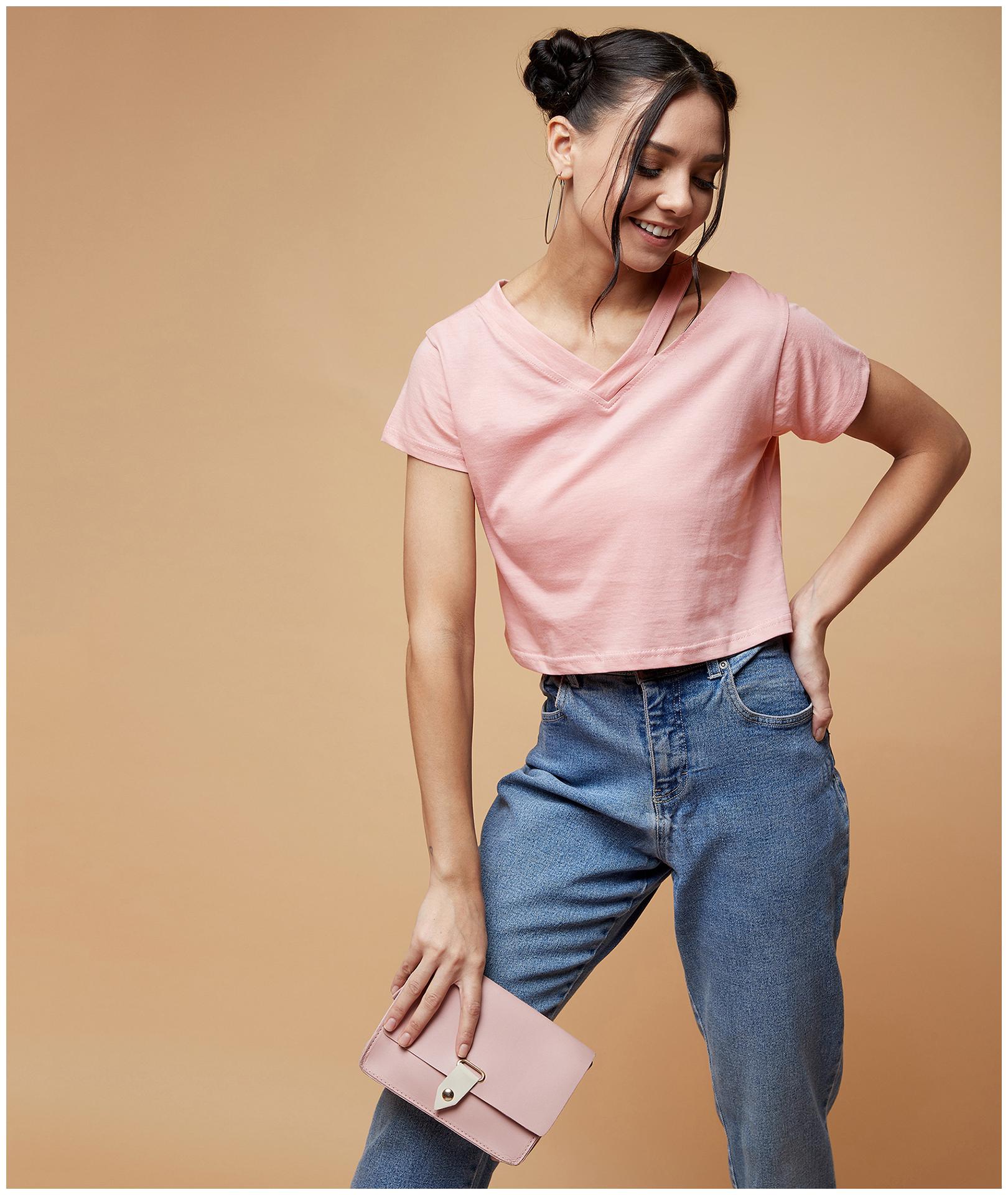 

Chimpaaanzee Women Solid Regular top - Pink