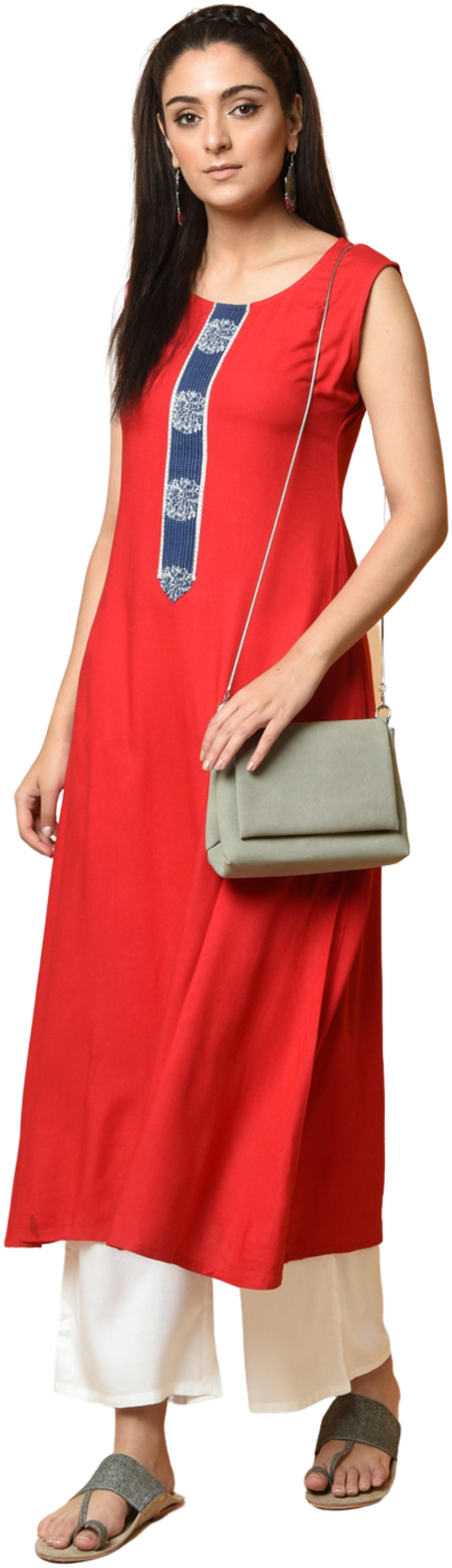

Chinmaya Viscose Rayon Solid Red Kurta With Palazzo Set For Women