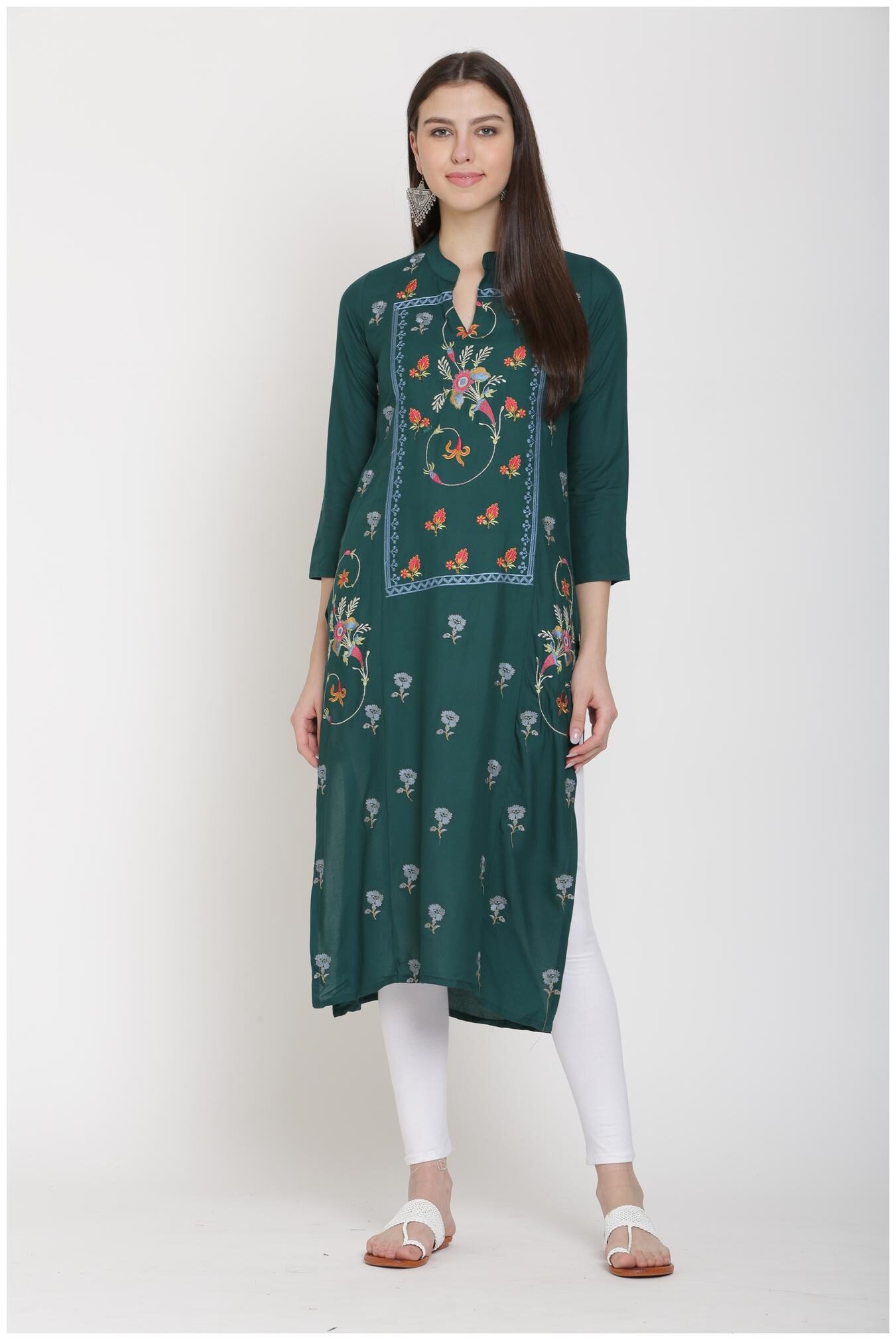 

CHRISTEENA Women Green Printed Straight Kurta