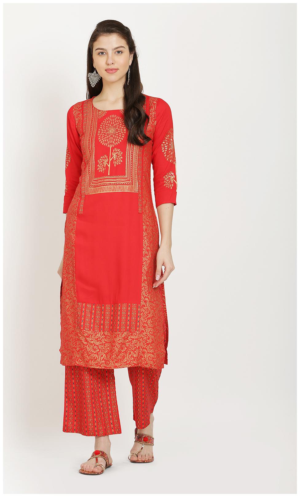 

CHRISTEENA Women Red Printed Straight Kurta With Palazzo
