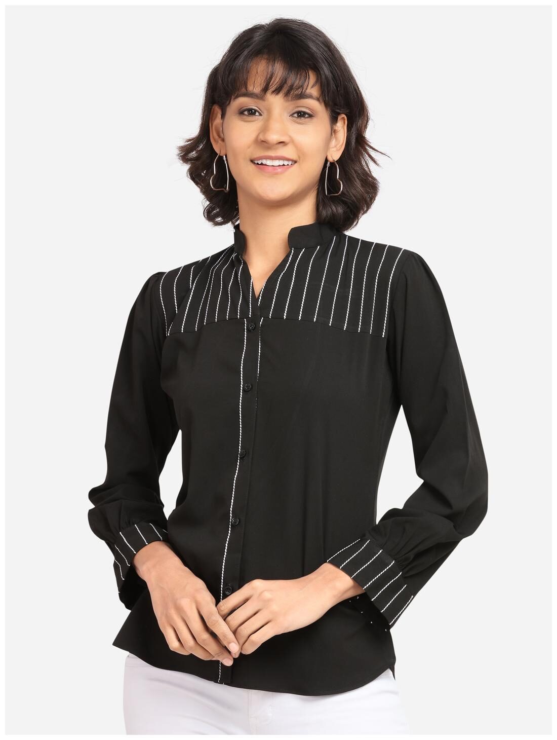 

Clothzy Women Solid Regular top - Black