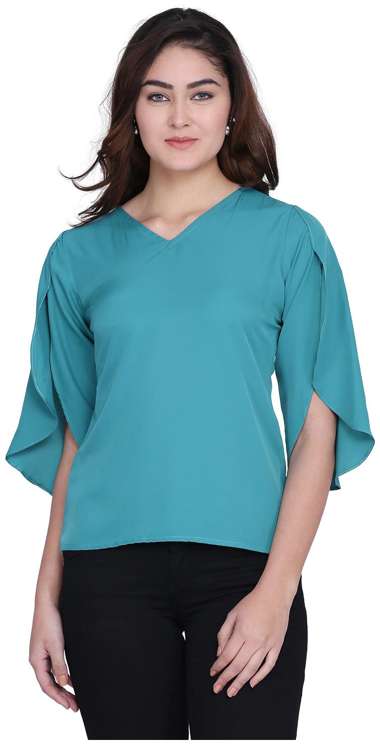 

Clothzy Women Solid Regular top - Blue