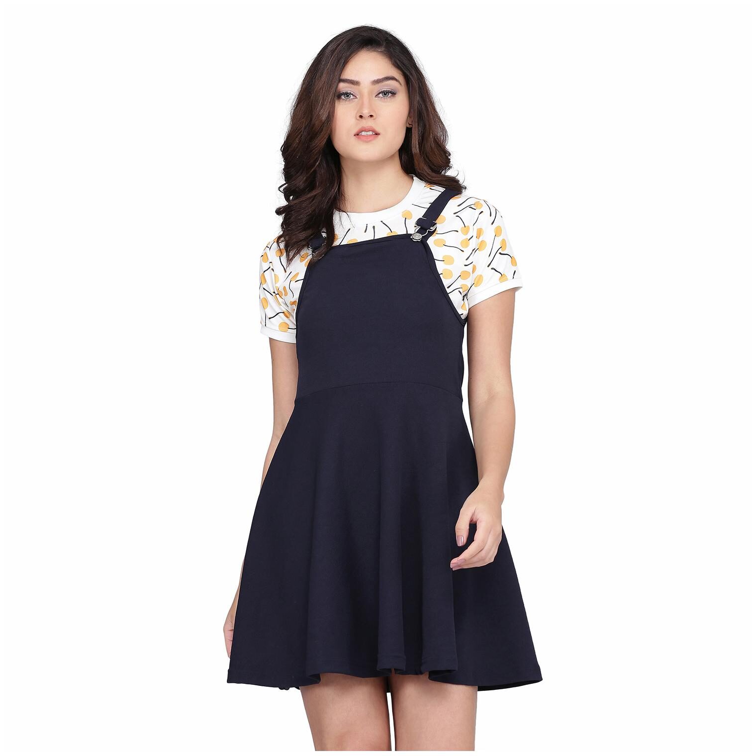 

Clothzy Blue Solid Fit flare dress