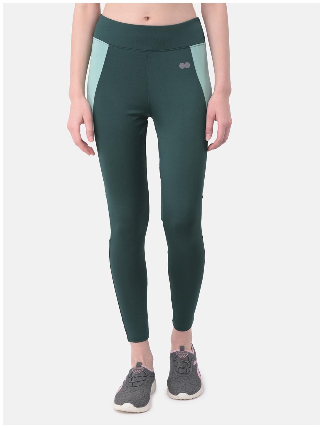

Clovia Solid Tights - Green
