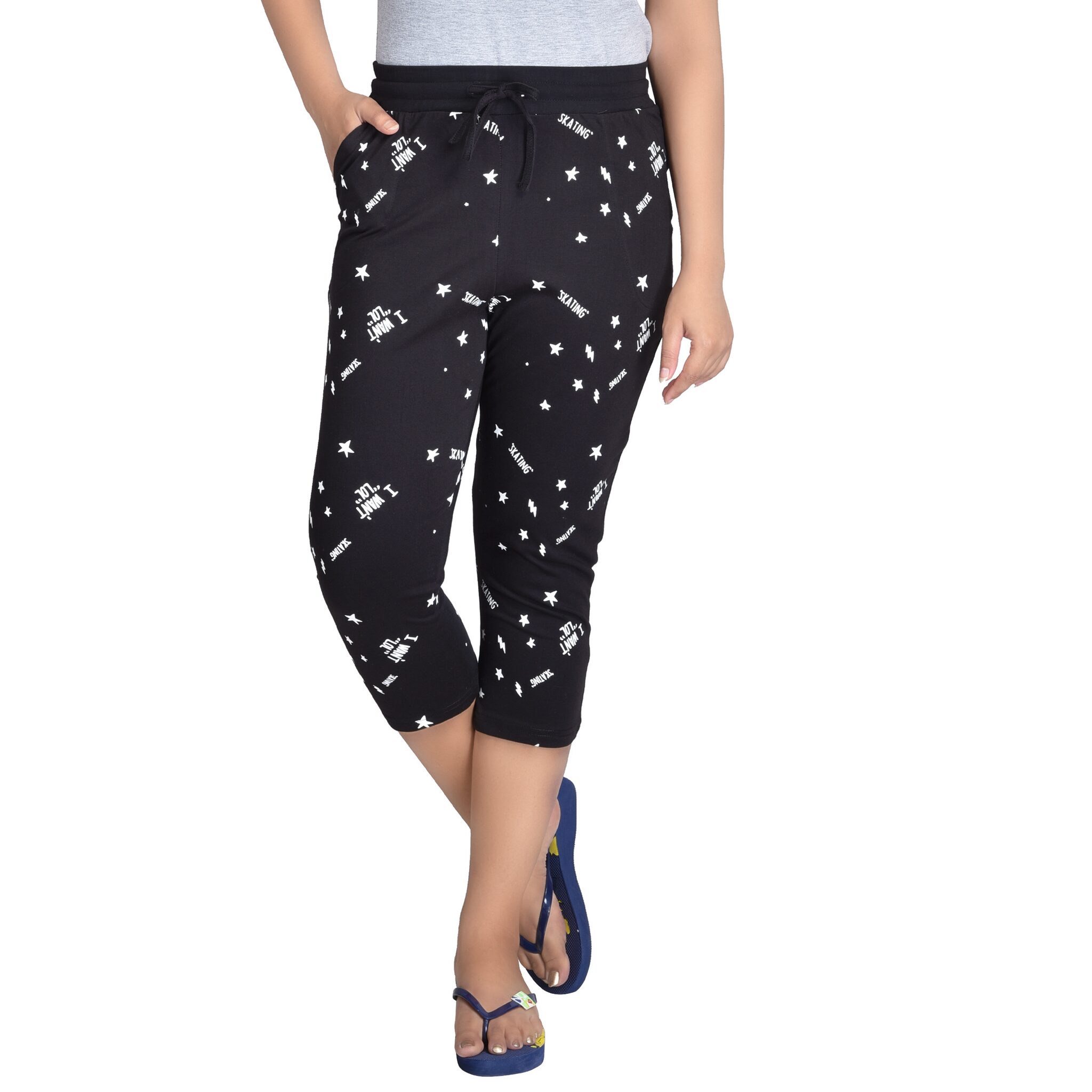 

CLUB A9 Women Printed Regular capri - Black