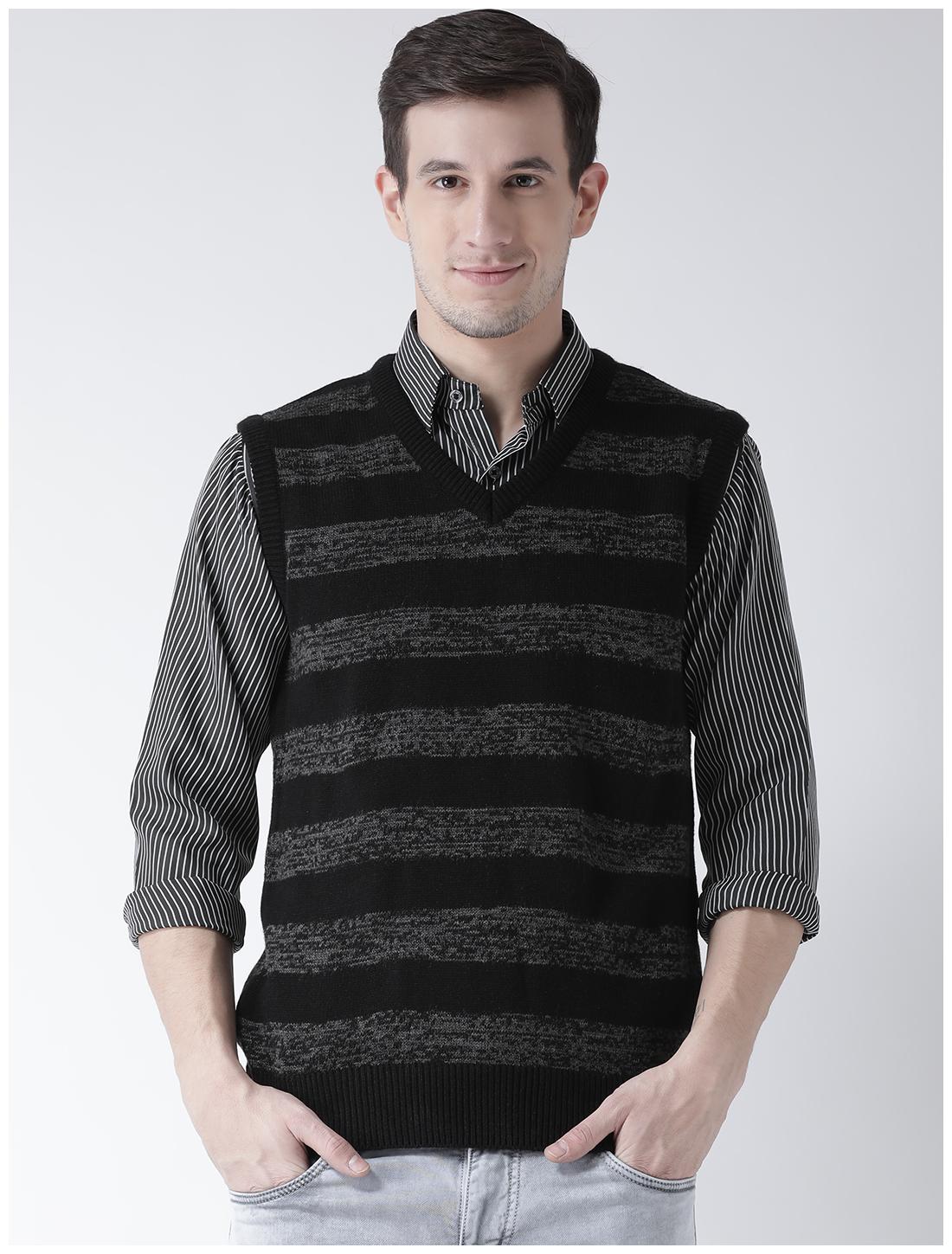 

CLUB YORK Men Black V neck Longline sweater