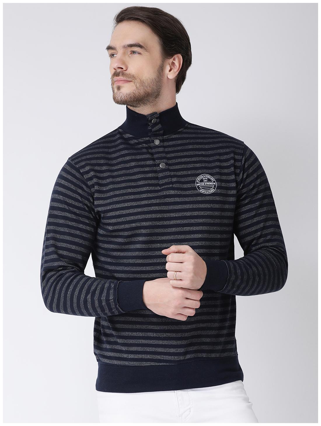 

COBB Blue Sweatshirt - Blue