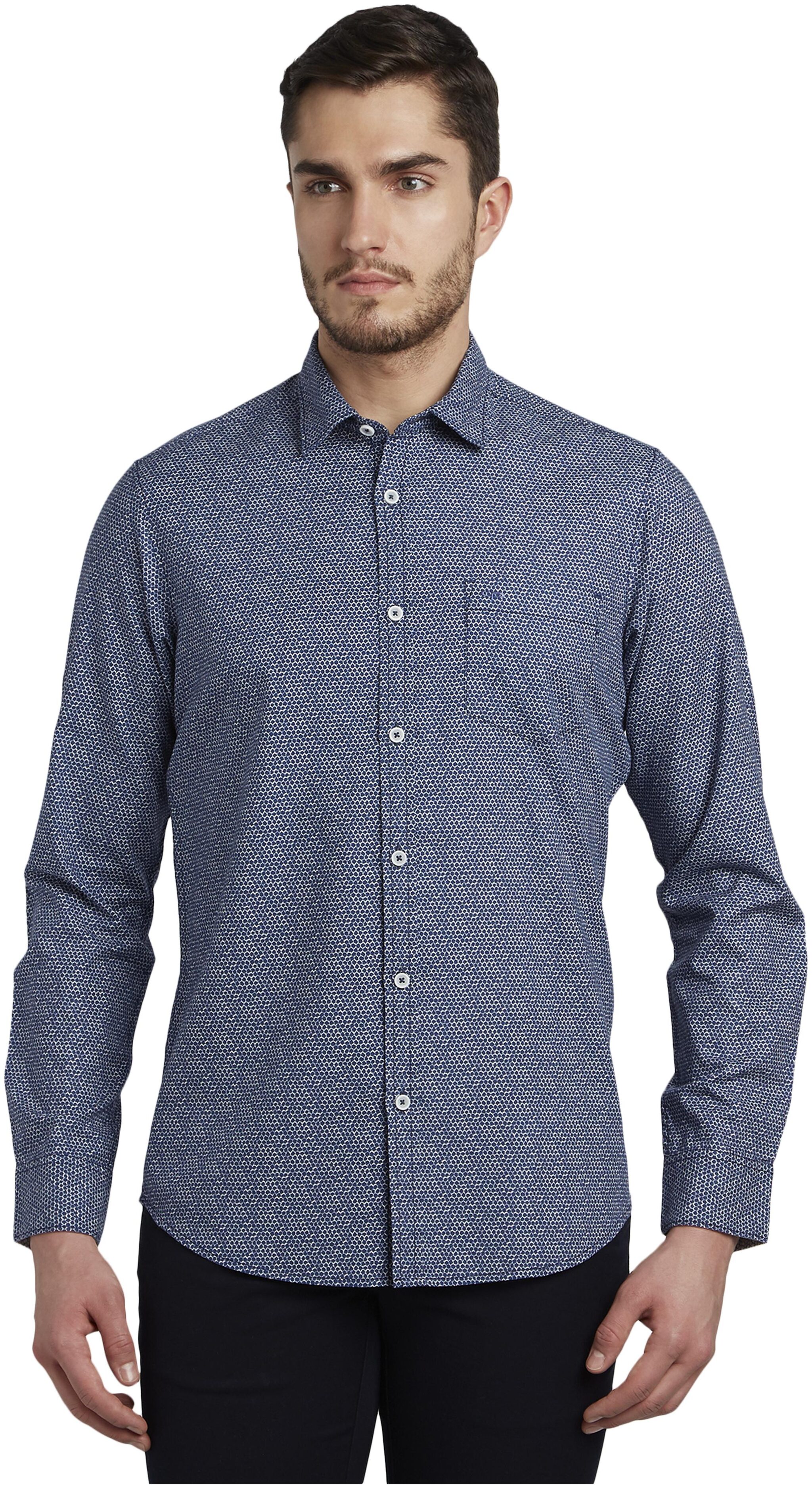 

ColorPlus Men Blue Solid Regular Fit Casual Shirt