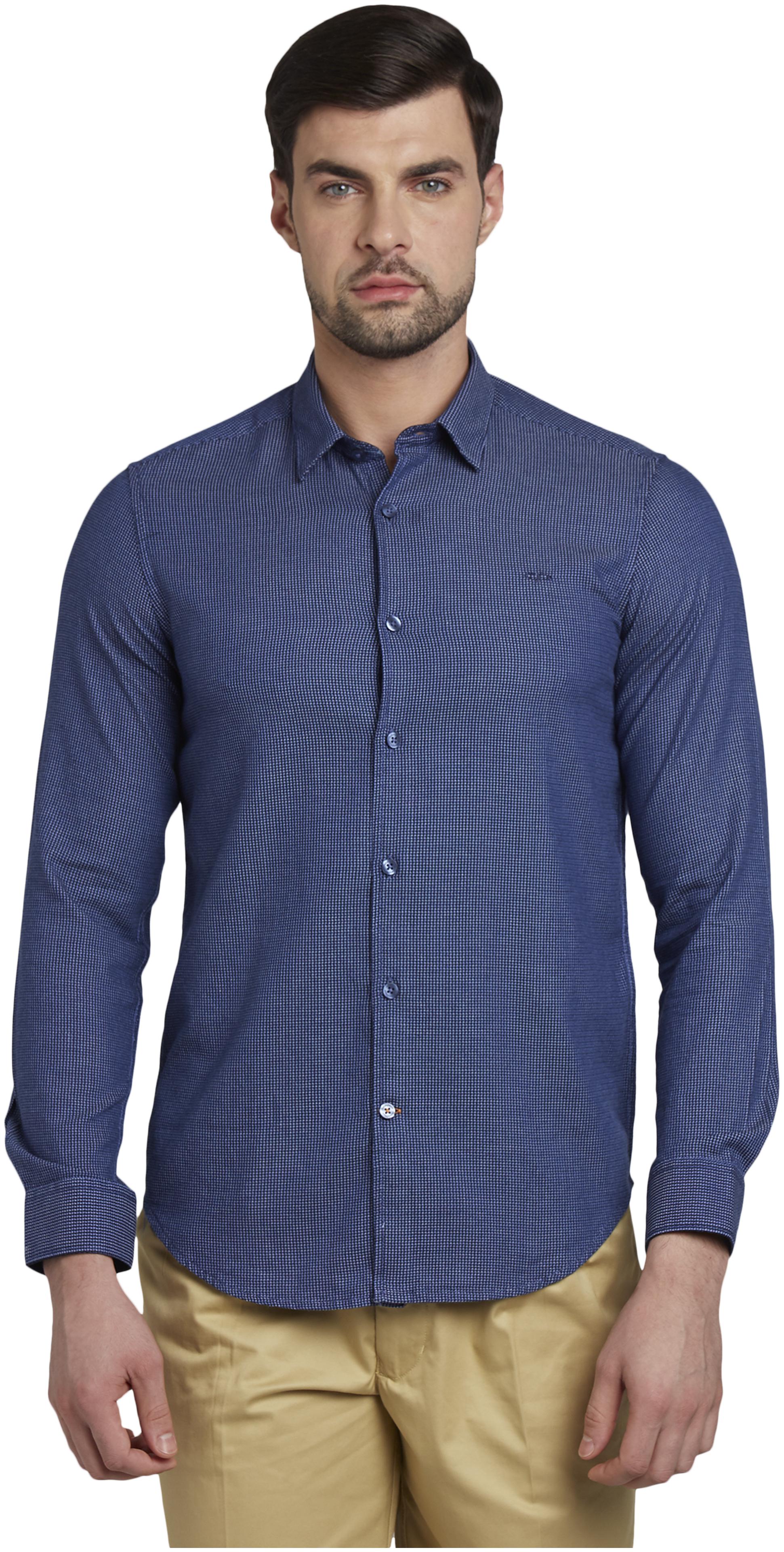

ColorPlus Men Blue Solid Slim Fit Casual Shirt