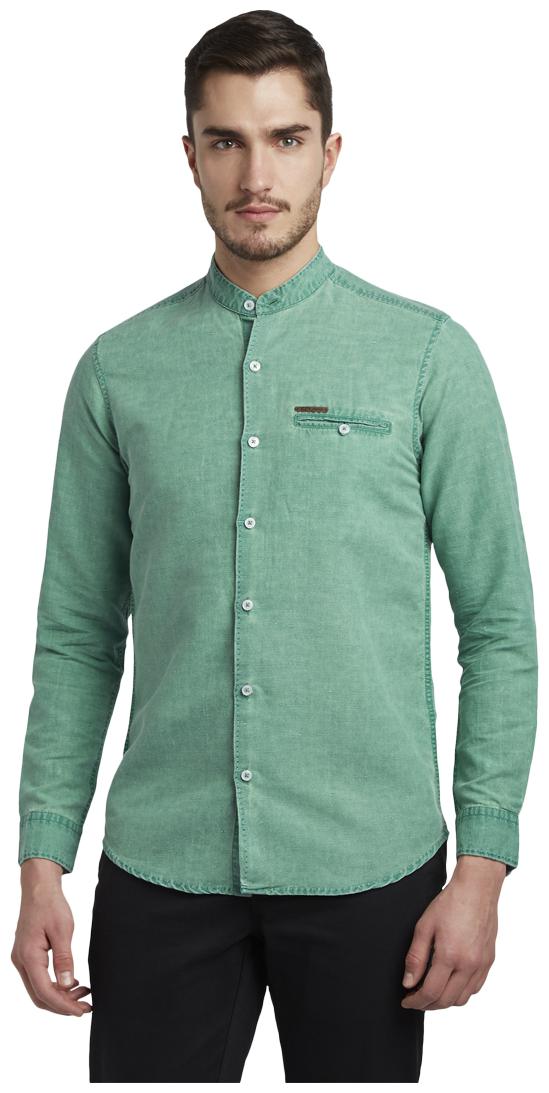 

ColorPlus Men Green Solid Regular Fit Casual Shirt