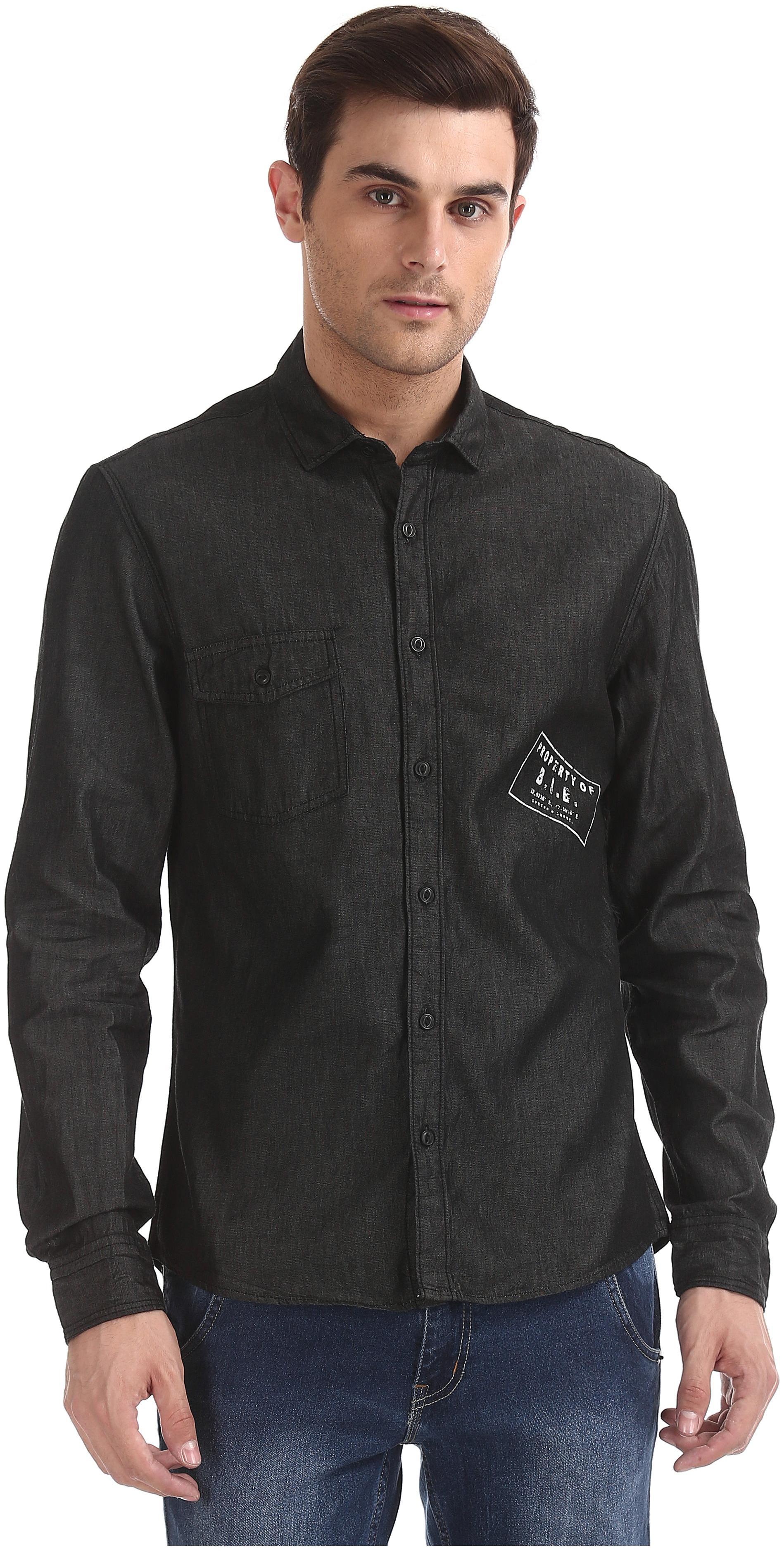 

Colt Men Black Solid Regular Fit Casual Shirt