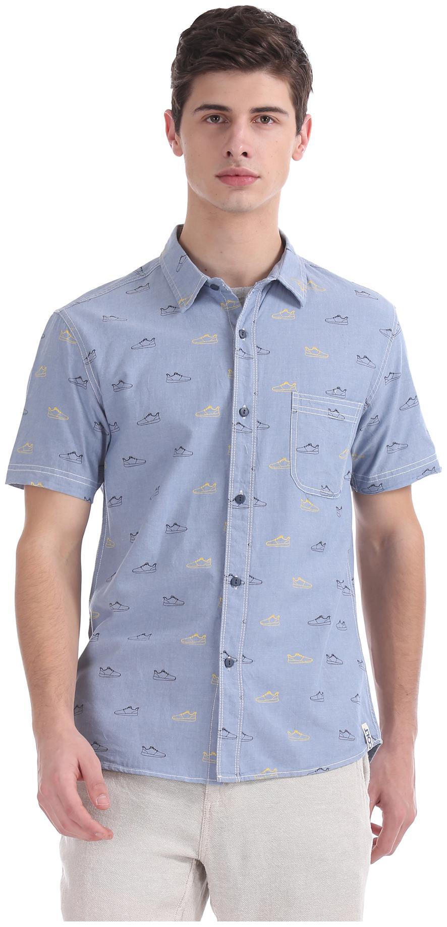 

Colt Men Blue Printed Slim Fit Casual Shirt