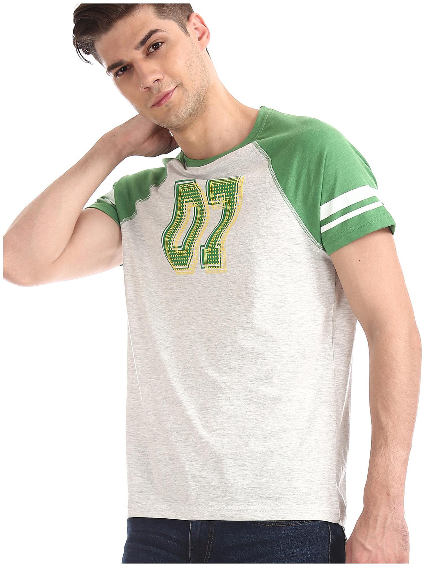 

Colt Men Grey Slim fit Cotton Round neck T-Shirt - Pack Of 1