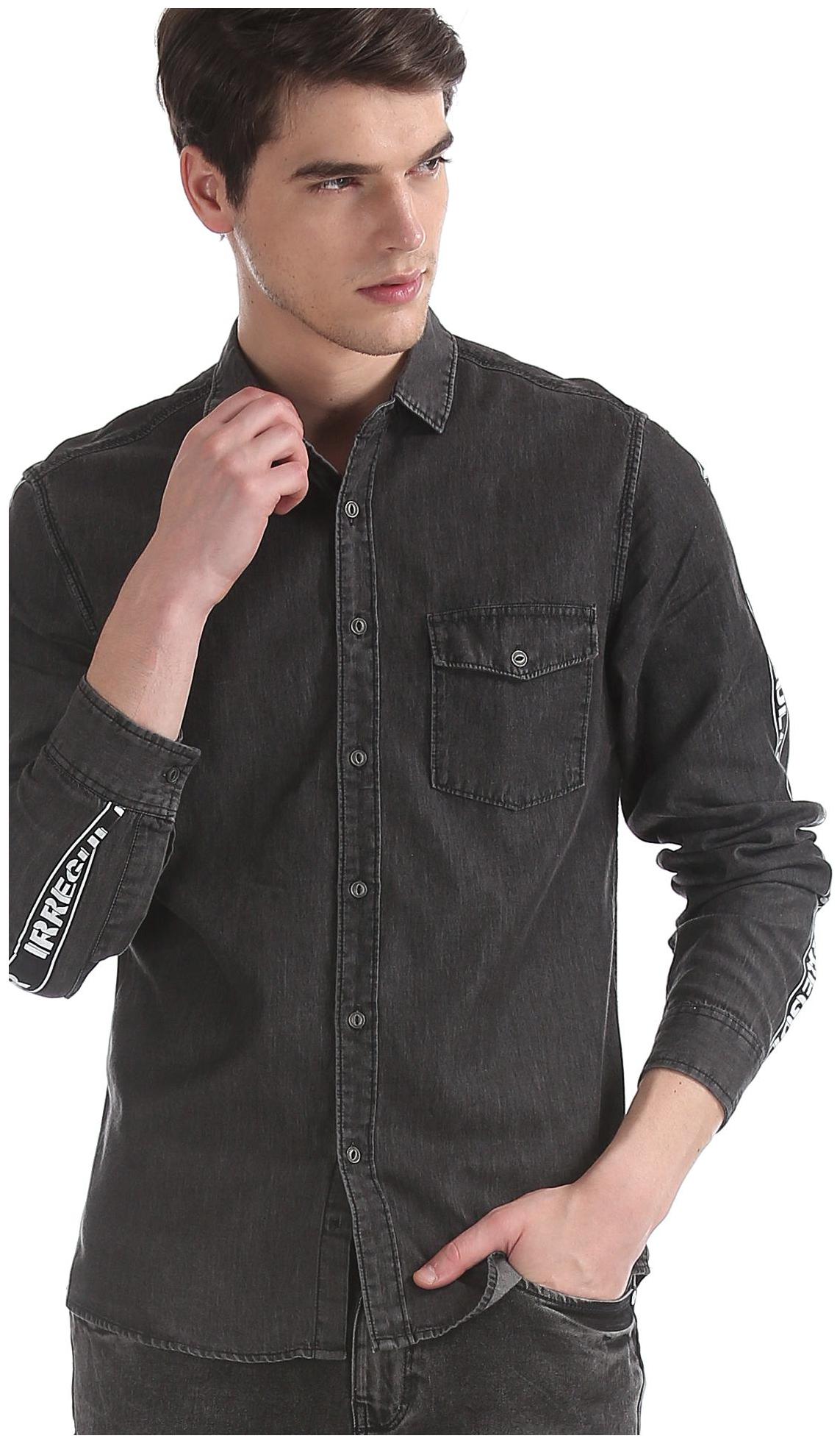 

Colt Men Grey Solid Regular Fit Casual Shirt
