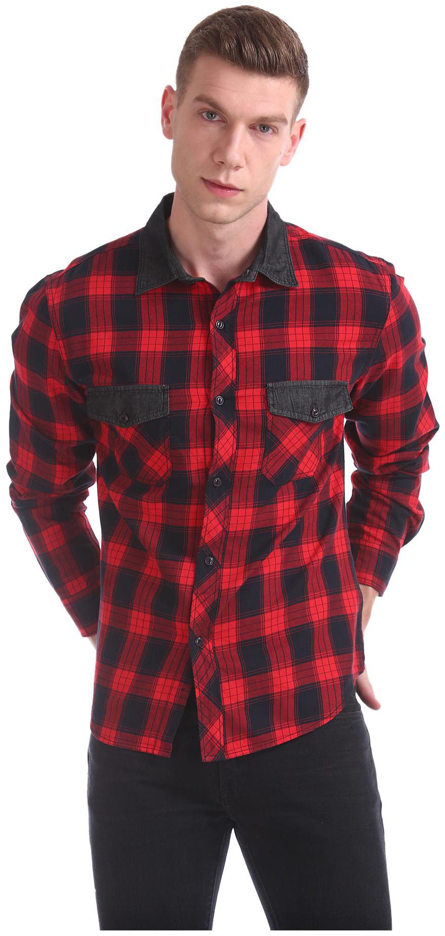 

Colt Men Red Checked Regular Fit Casual Shirt