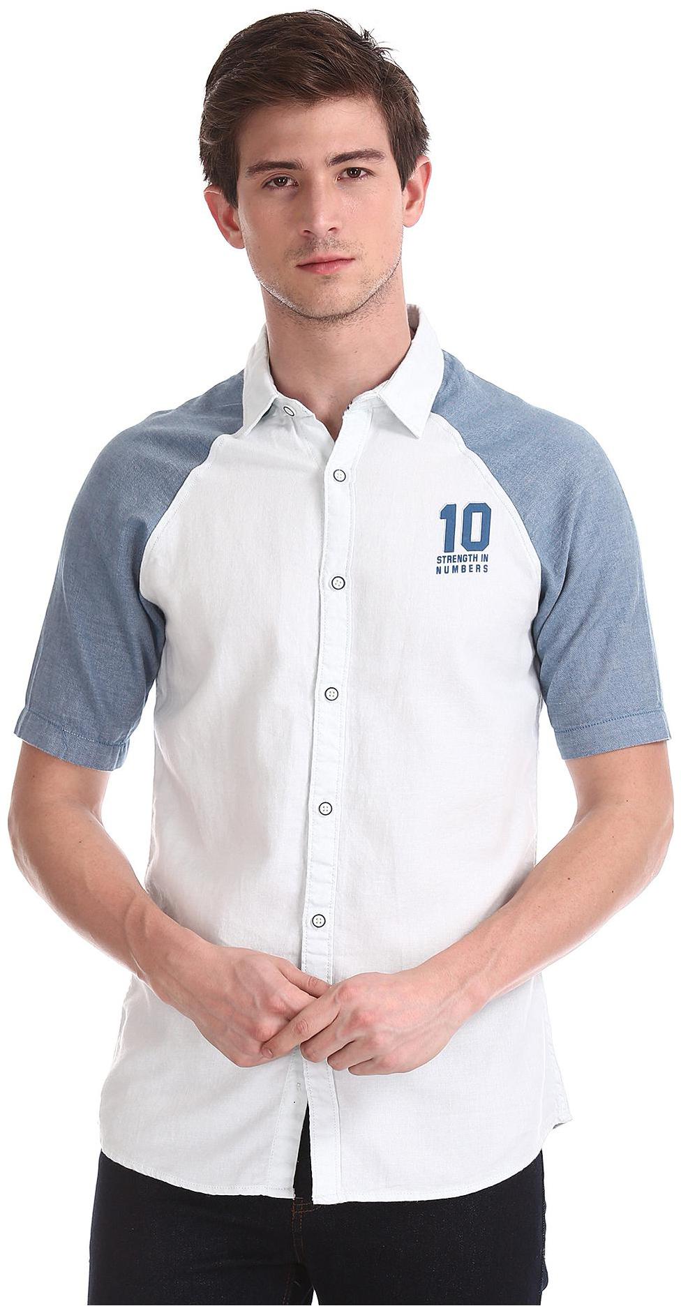 

Colt Men White Colorblocked Regular Fit Casual Shirt