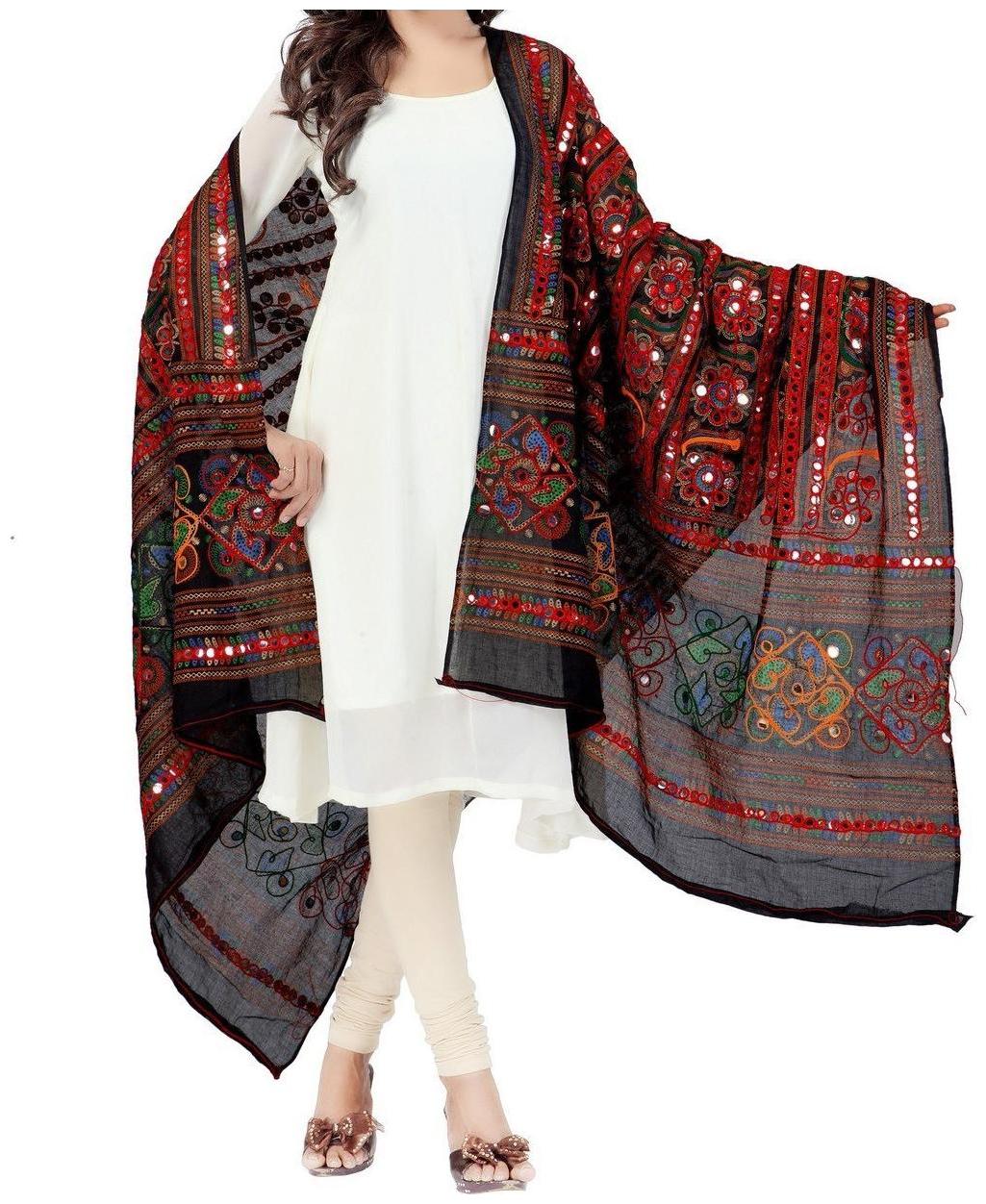 

Cotton kutch heavy dupatta