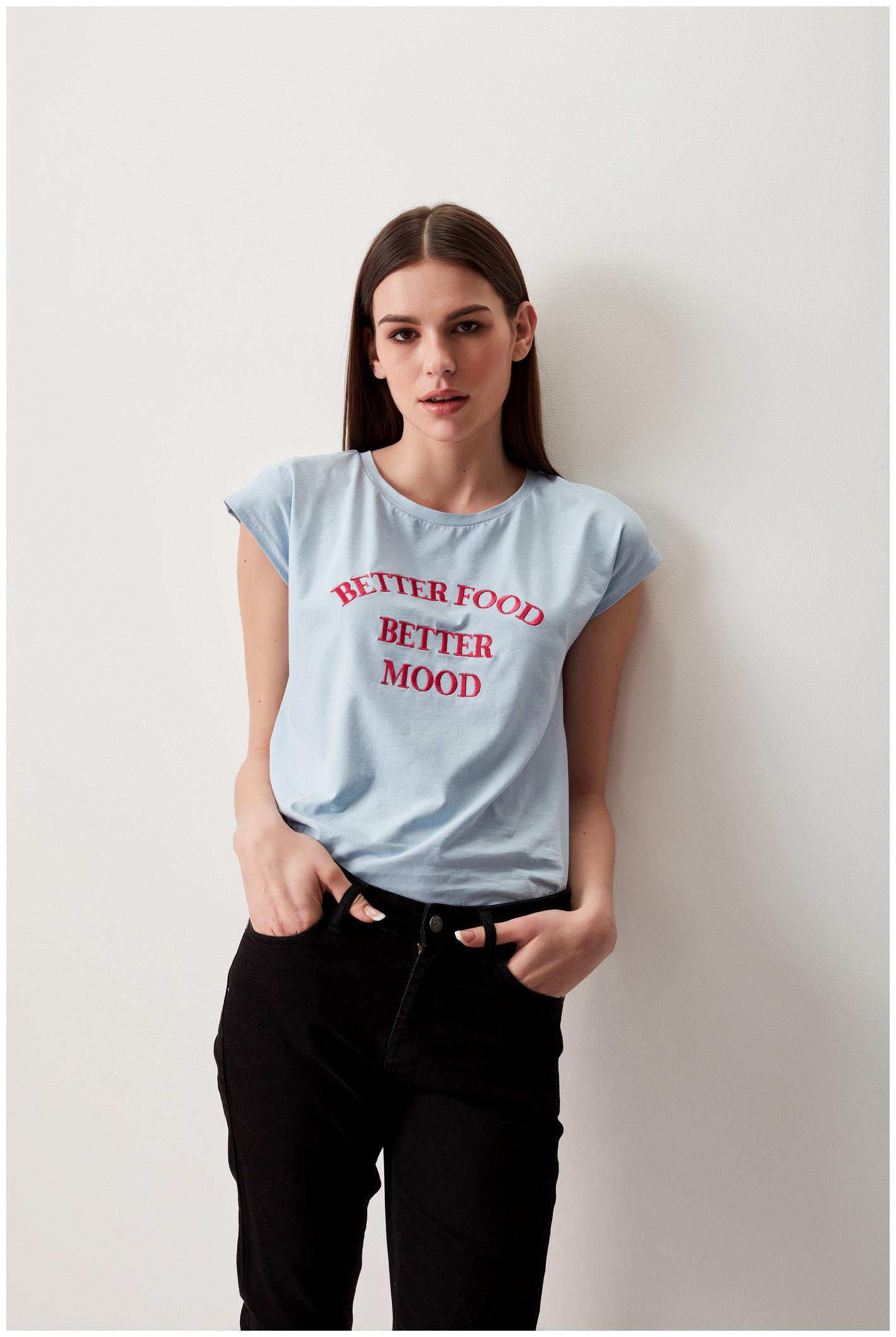

Cover Story Women Blue Regular fit Round neck Cotton T shirt