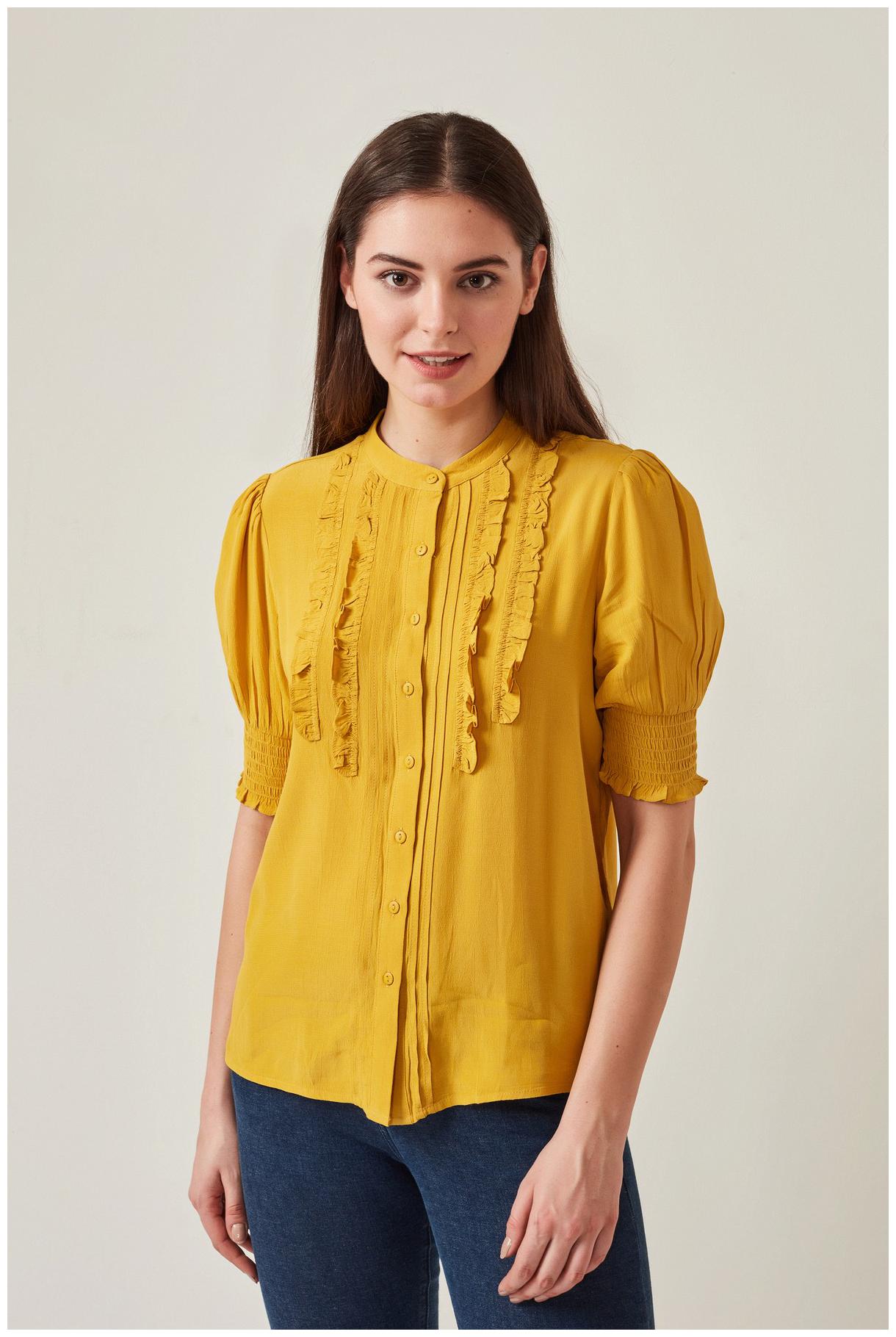 

Cover Story Women Viscose Rayon Half Sleeves Regular Top (Mustard)