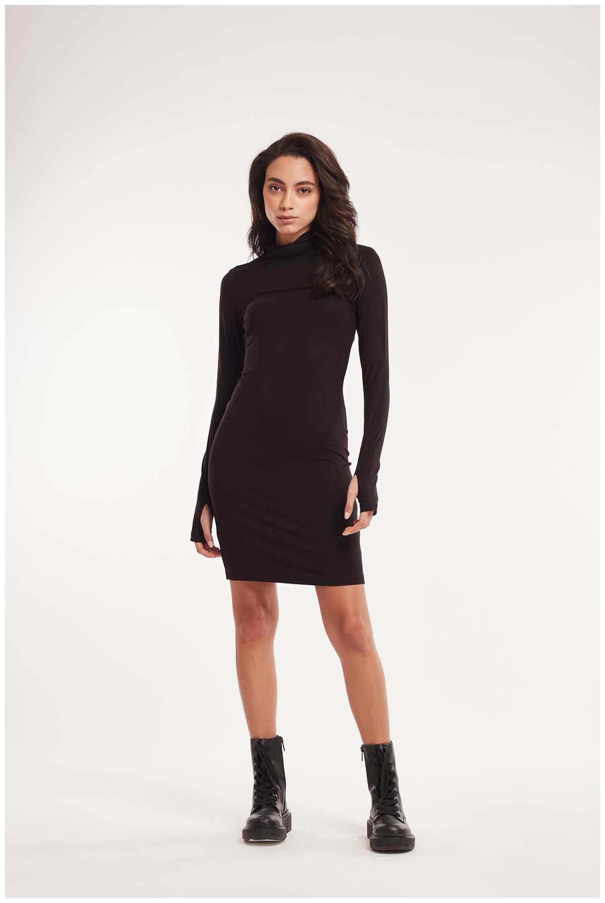 

Cover Story Black Solid Bodycon dress