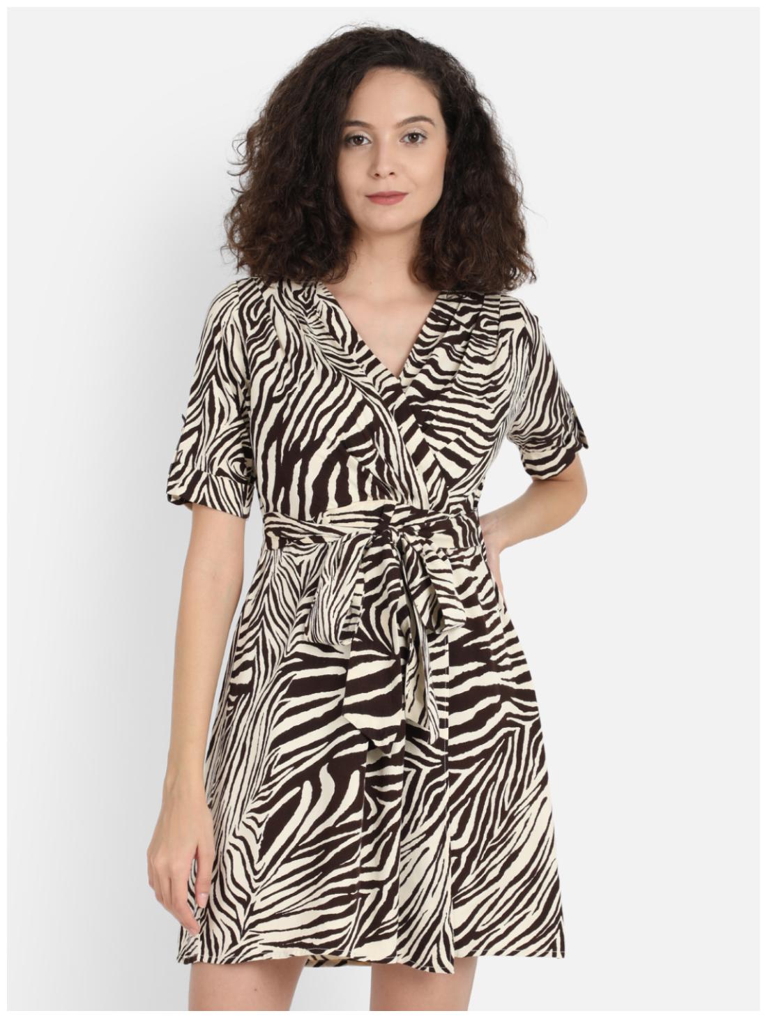 

Cover Story White Printed Wrap dress