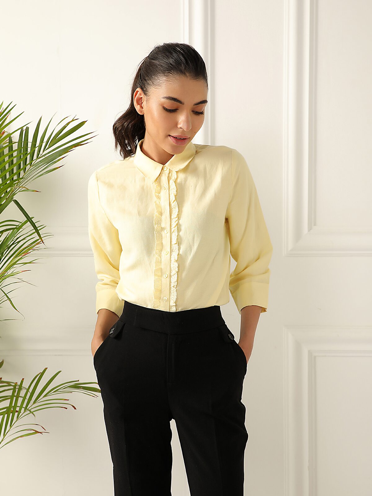 

Cover Story Women Solid Regular top - Yellow