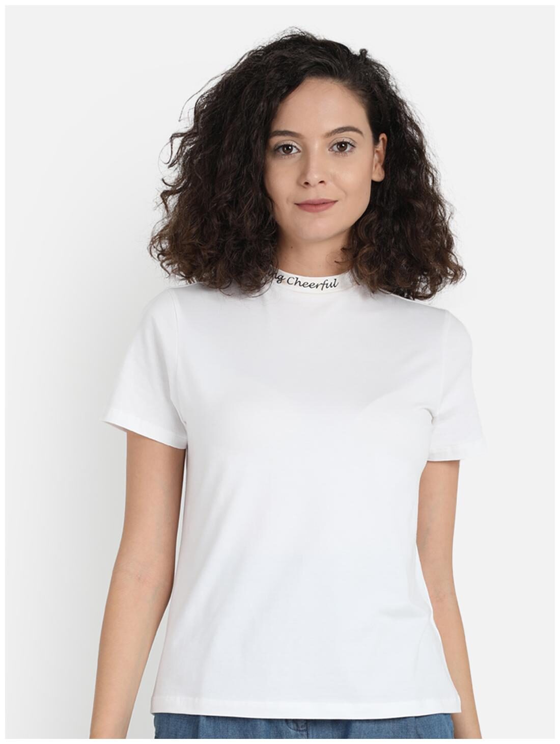 

Cover Story Women White Regular fit Round neck Cotton T shirt