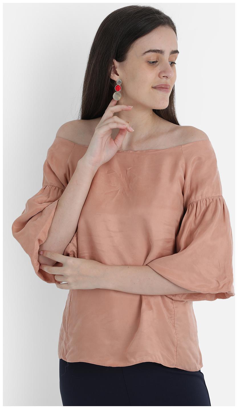 

Cover Story Women Solid Regular top - Pink