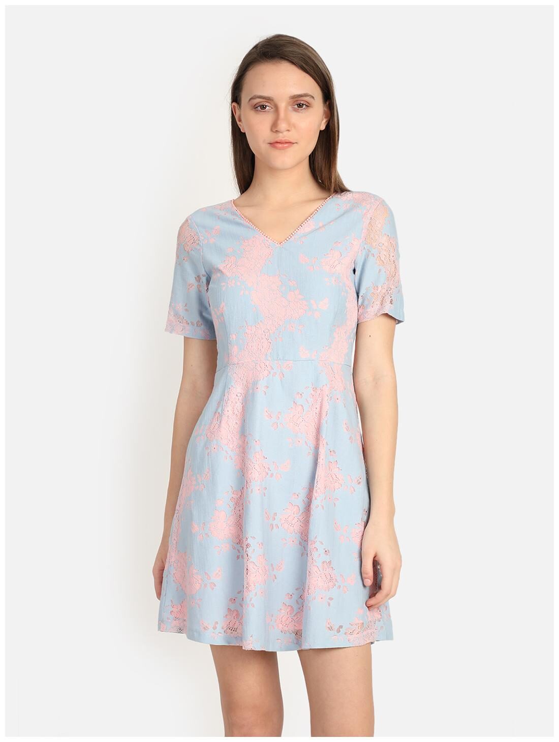 

Cover Story Blue Floral Wrap dress