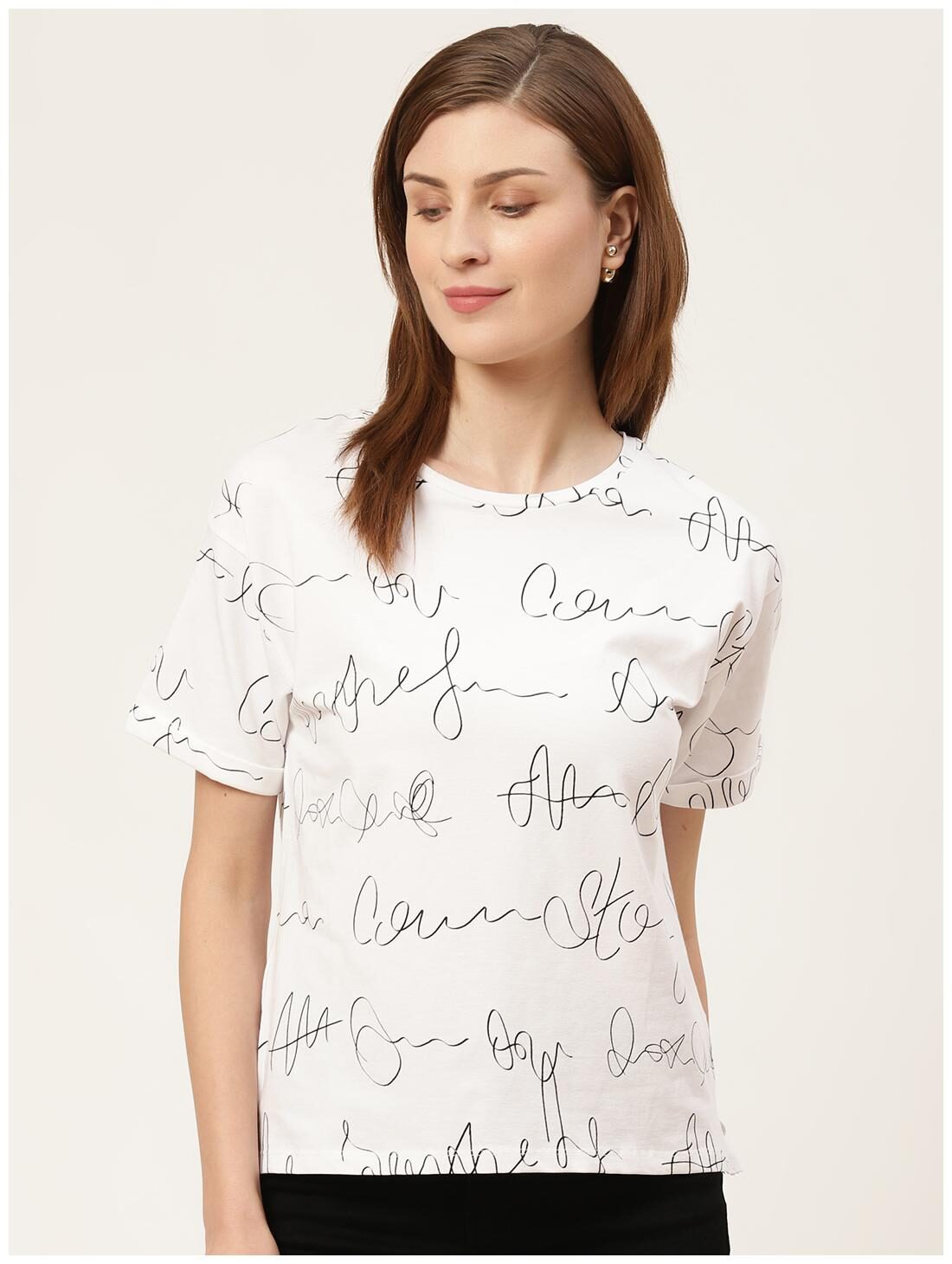 

Cover Story Women White Regular fit Round neck Cotton T shirt