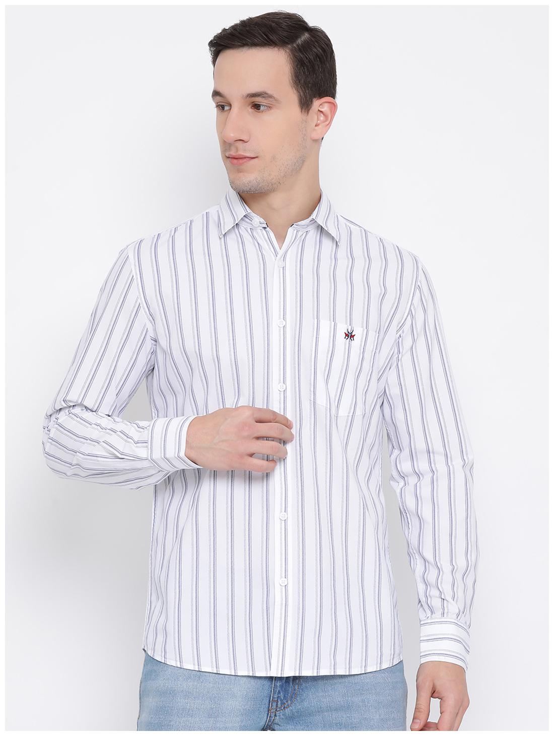 

Crimsoune Club Men White Vertical Stripes Slim Fit Casual Shirt
