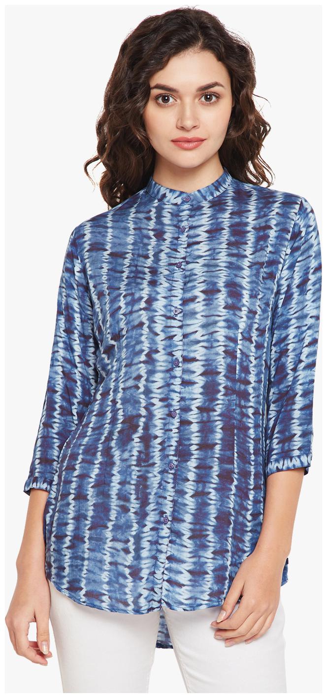 

Crimsoune Club Women Blue Printed Slim Fit Shirt