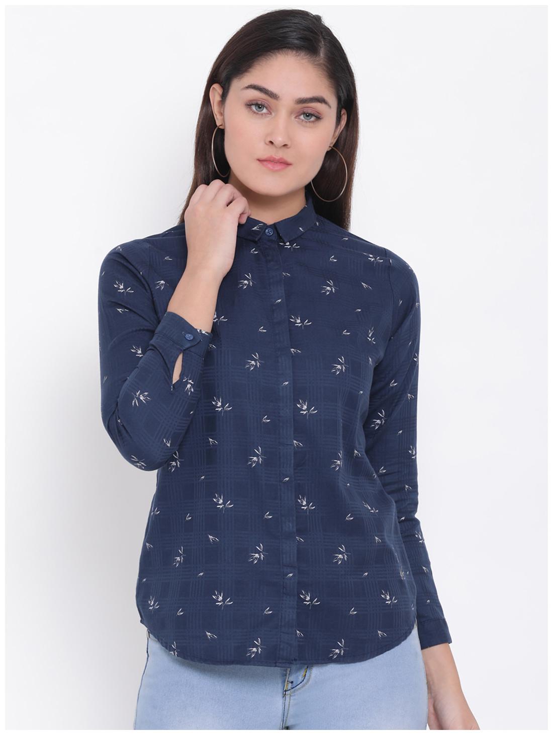 

Crimsoune Club Women Blue Printed Slim Fit Shirt