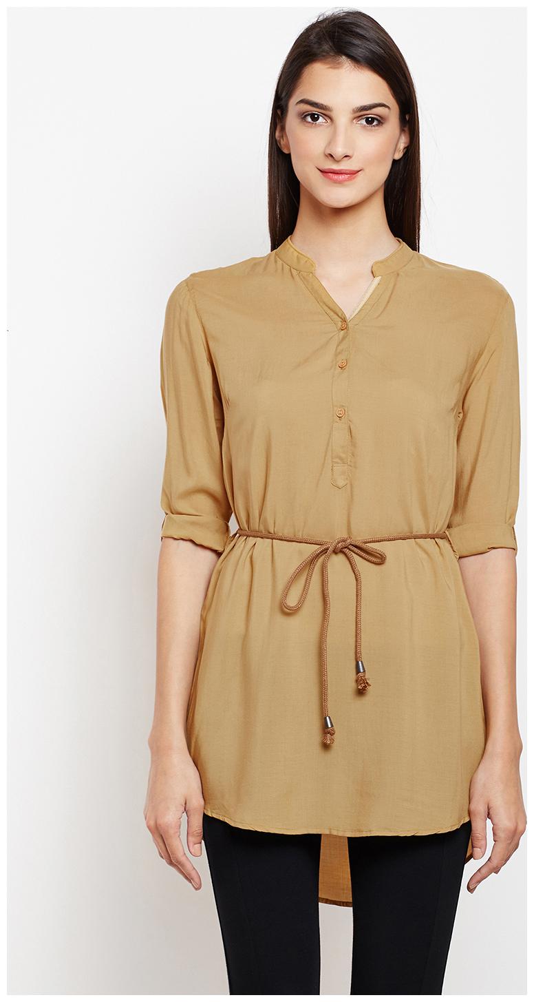 

Crimsoune Club Women Solid Regular tunic - Beige
