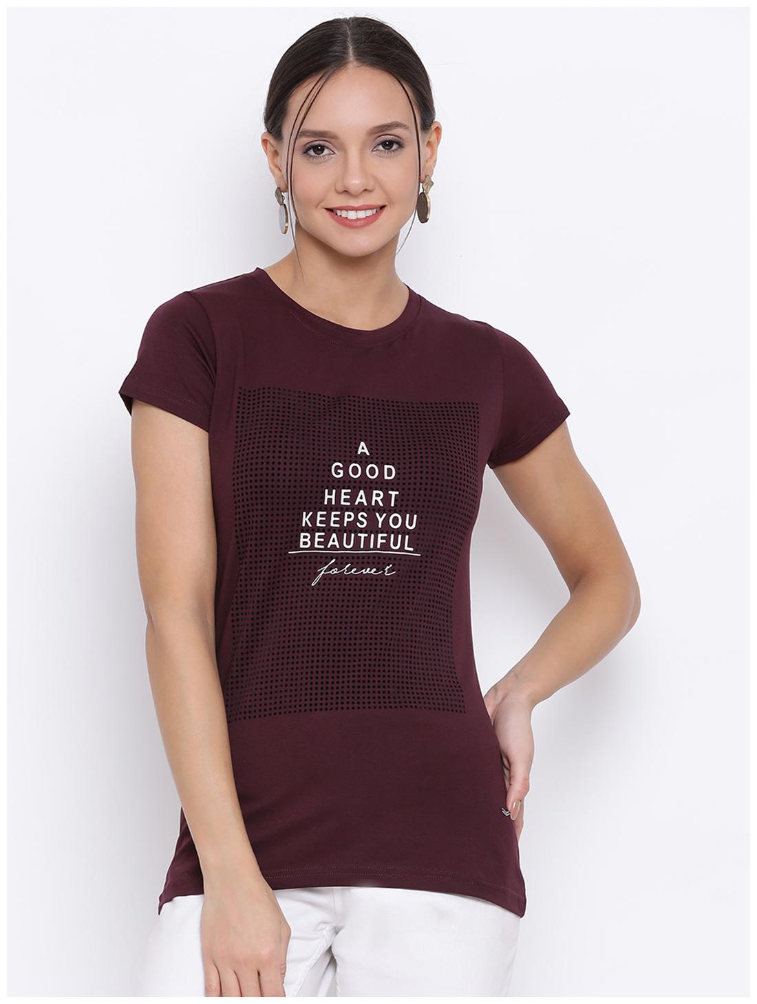 

Crimsoune Club Women Maroon Slim fit Round neck Cotton T shirt